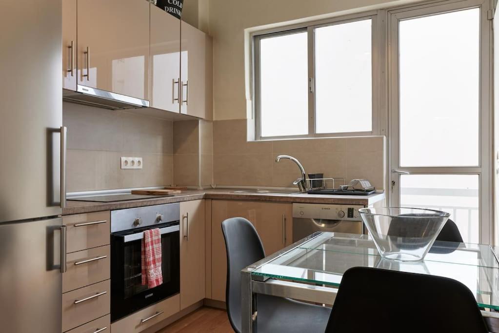 lux central Athens apartment