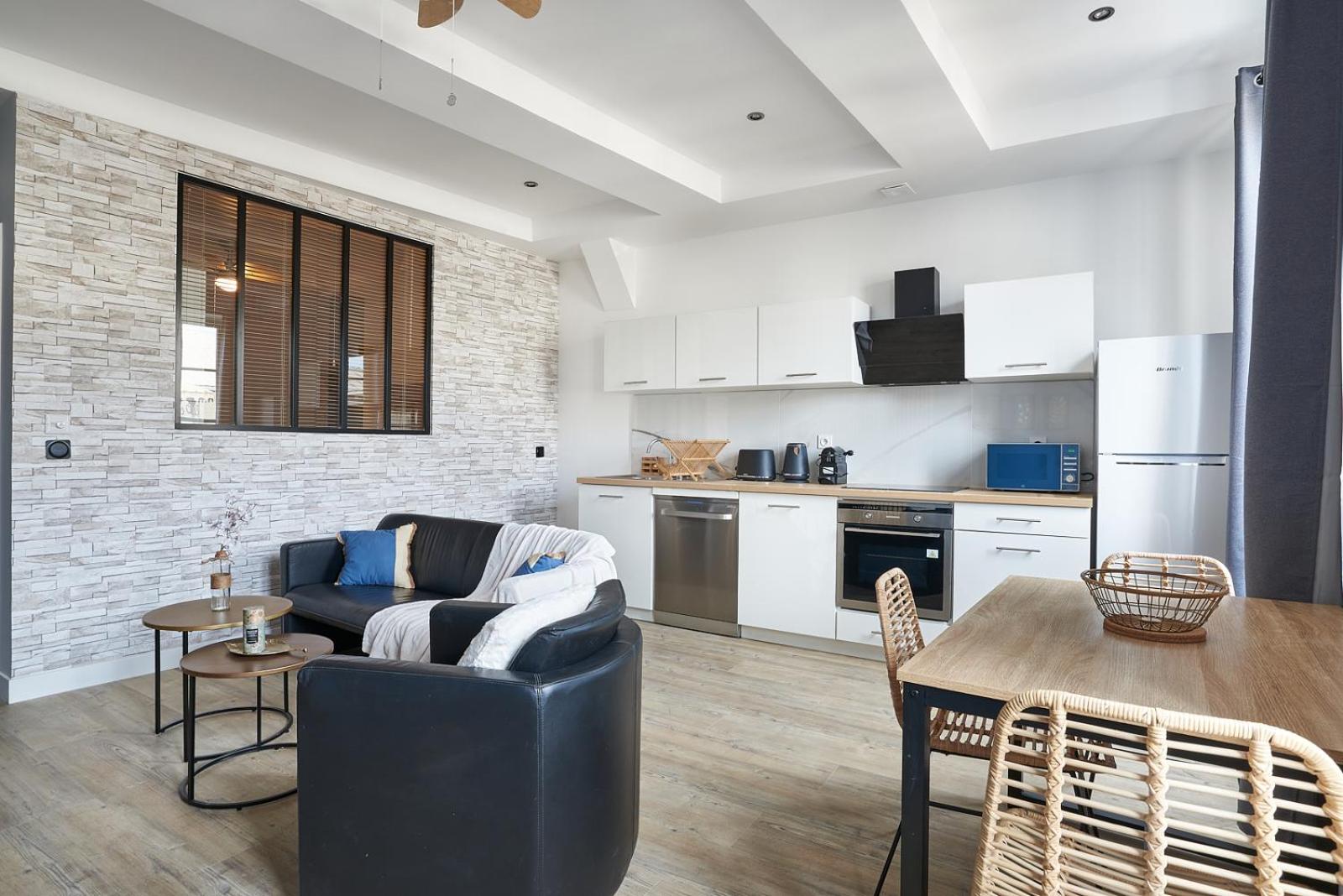 Kitchen or kitchenette