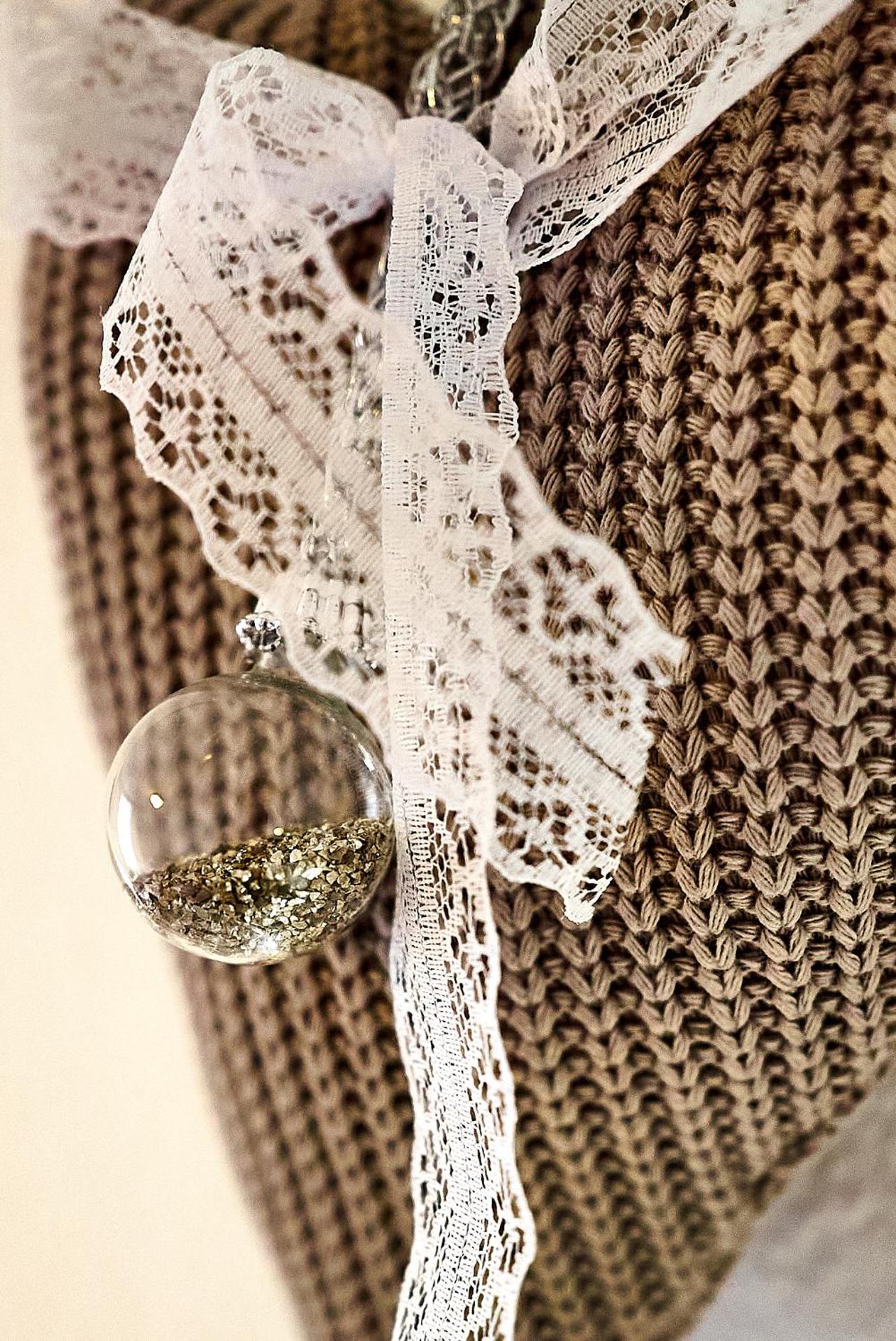 Family room by Interlaken Parking