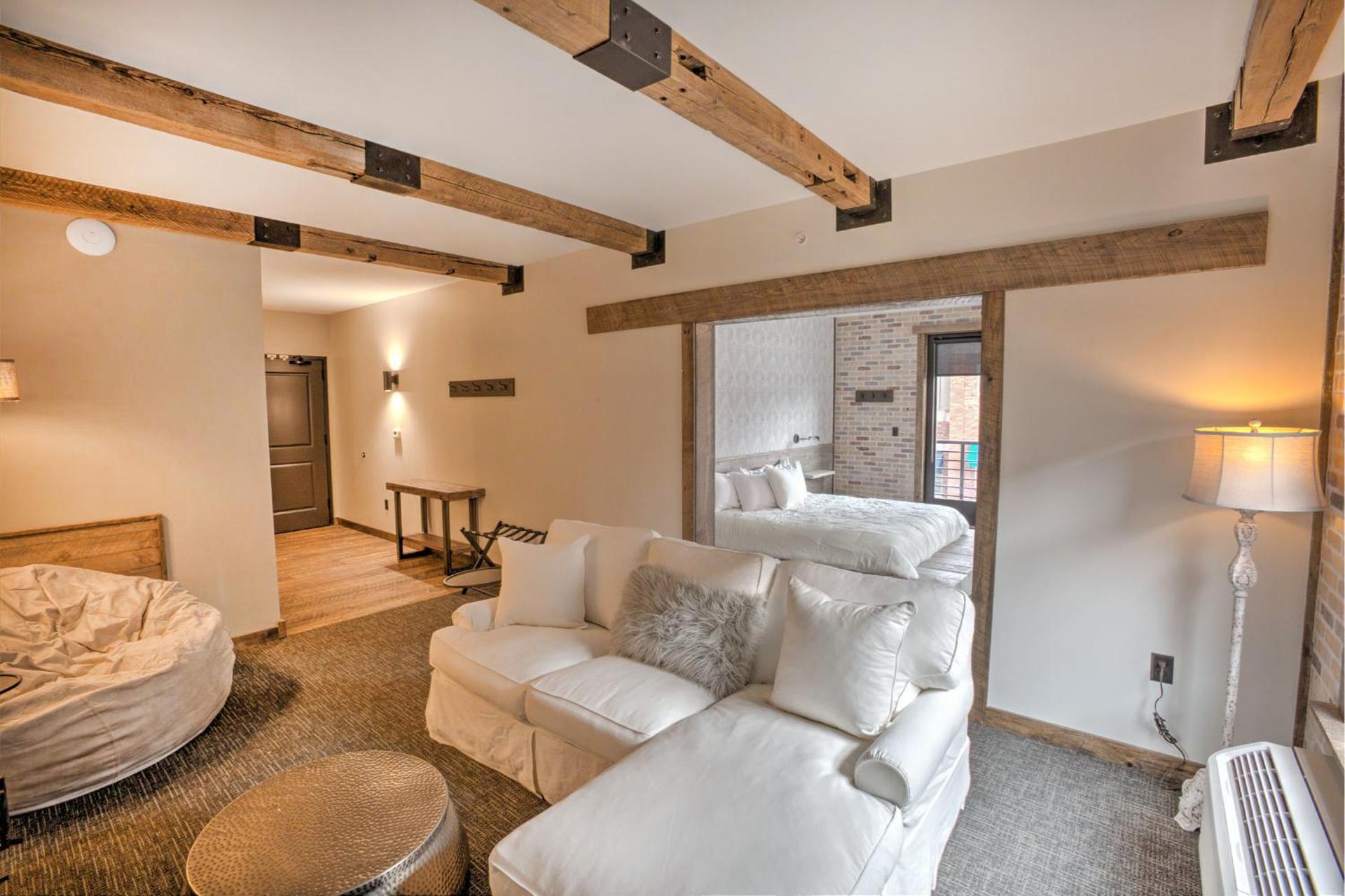 Junior Suite with Balcony