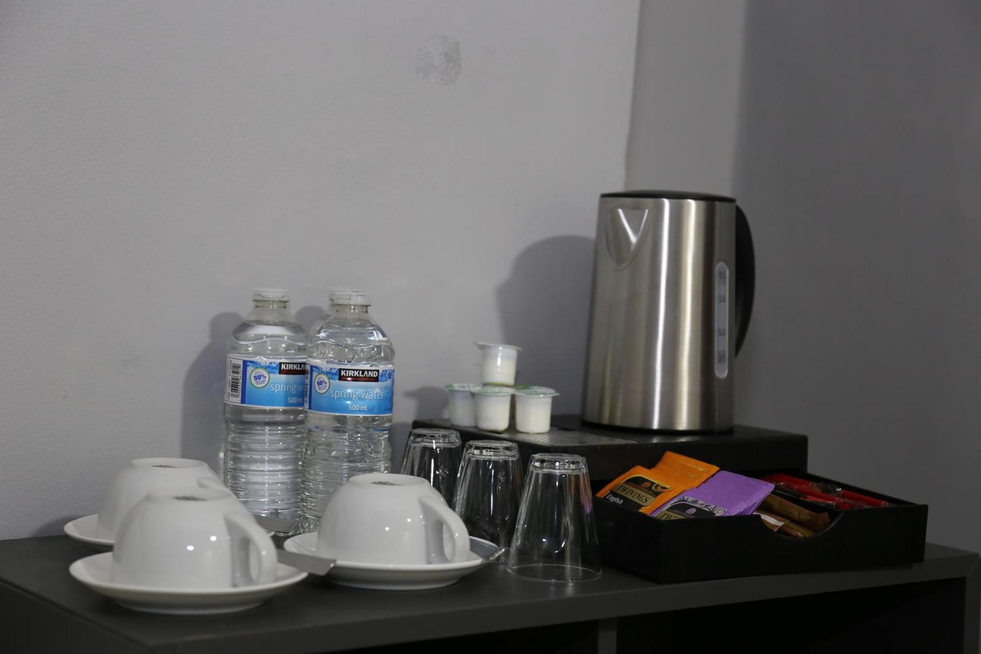 Coffee/tea facilities