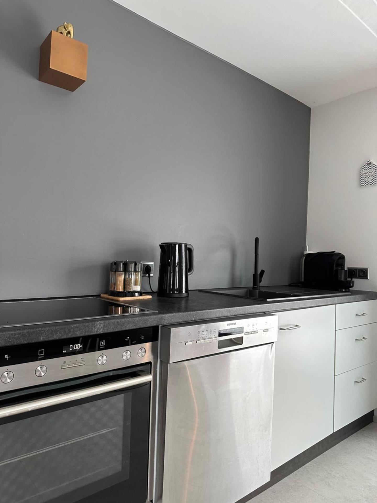 WPA Apartments - Zimmer- Modernes Apartment mit Parkplatz,WiFi,Netflix