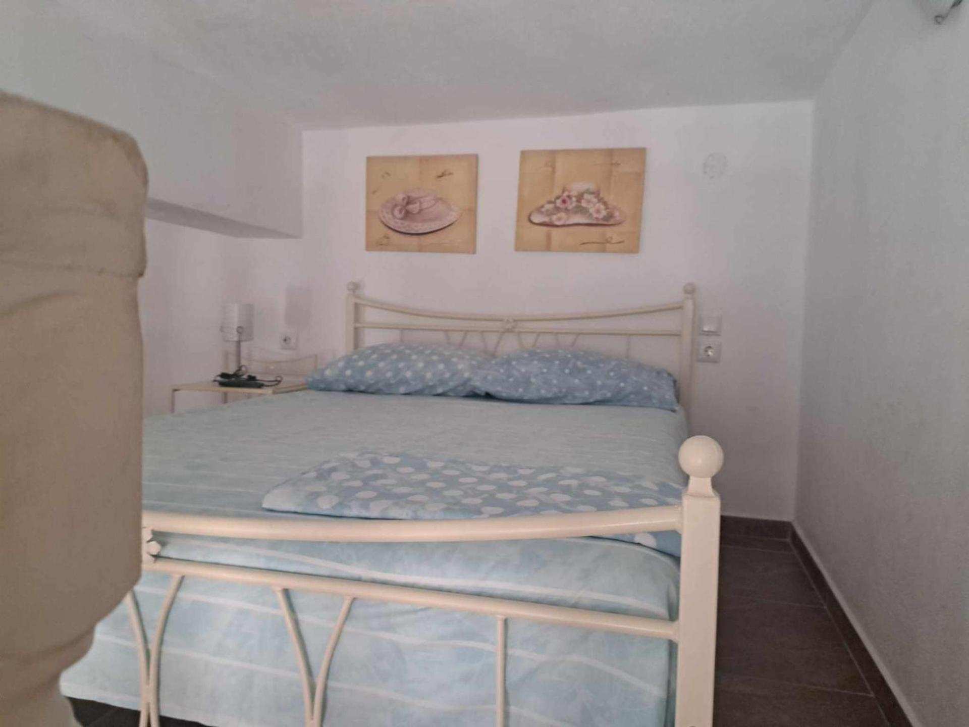 Studio Apartment with Sea View