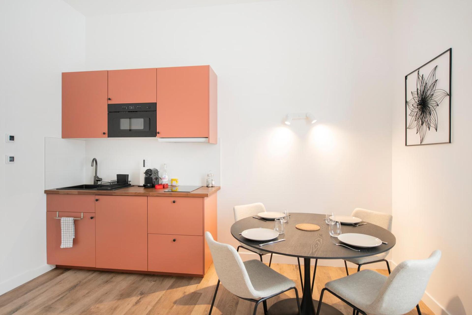 Kitchen or kitchenette