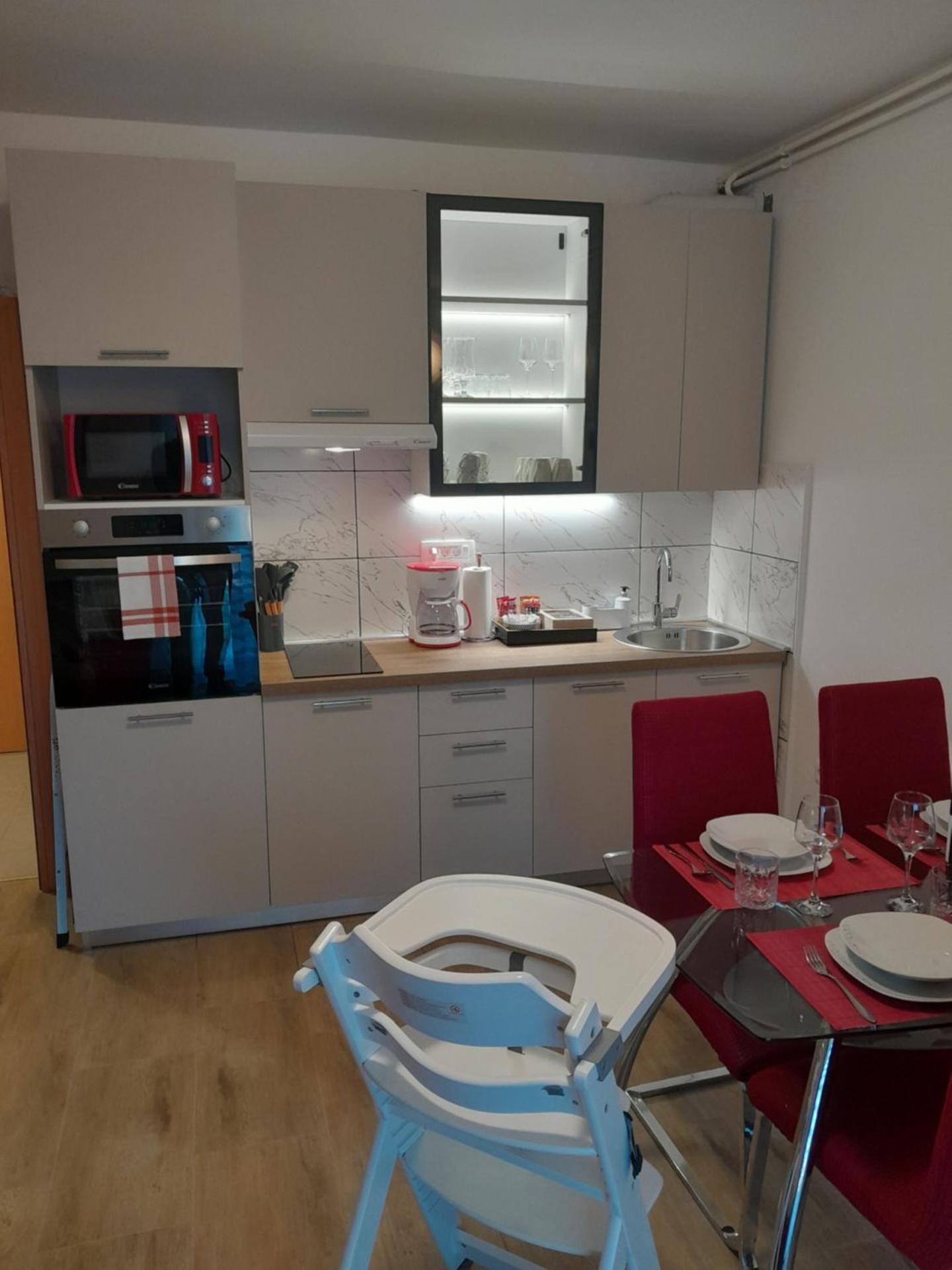 Kitchen or kitchenette