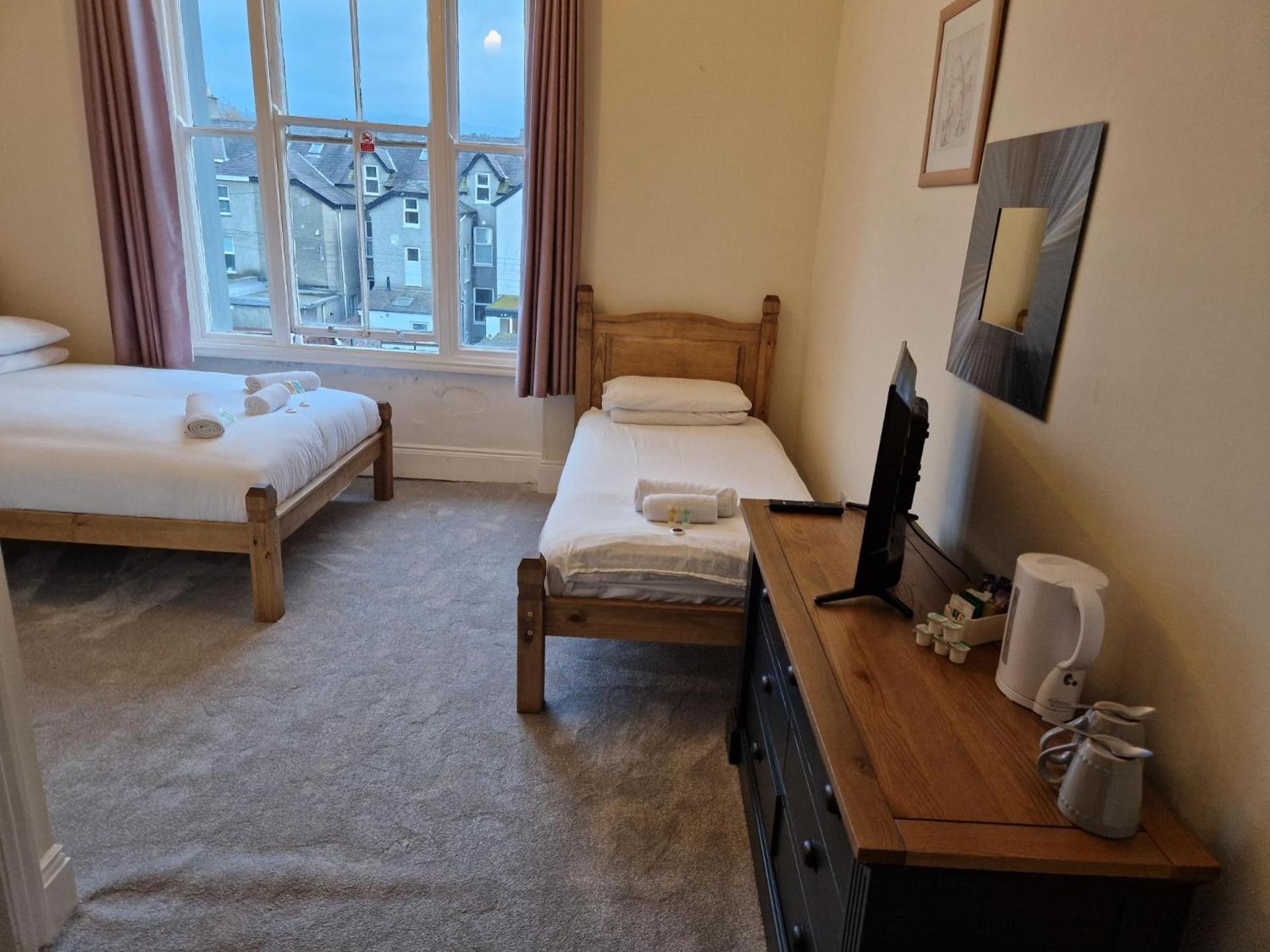 The Menai Hotel and Bar