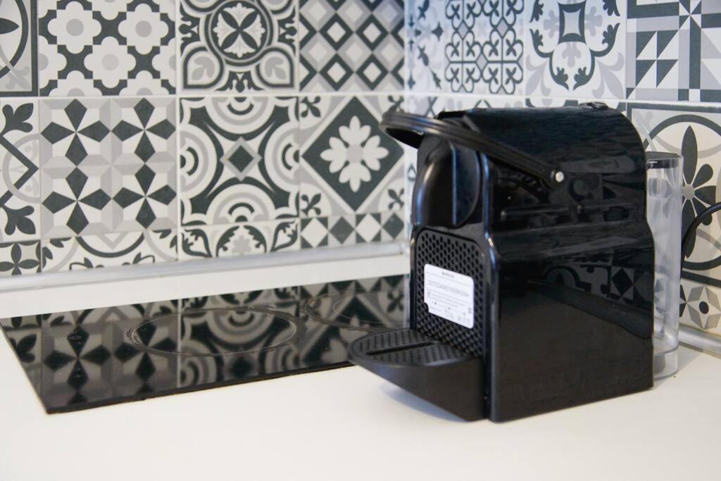 Prado Studio à 5 min des plages et 10 min du stade Vélodrome