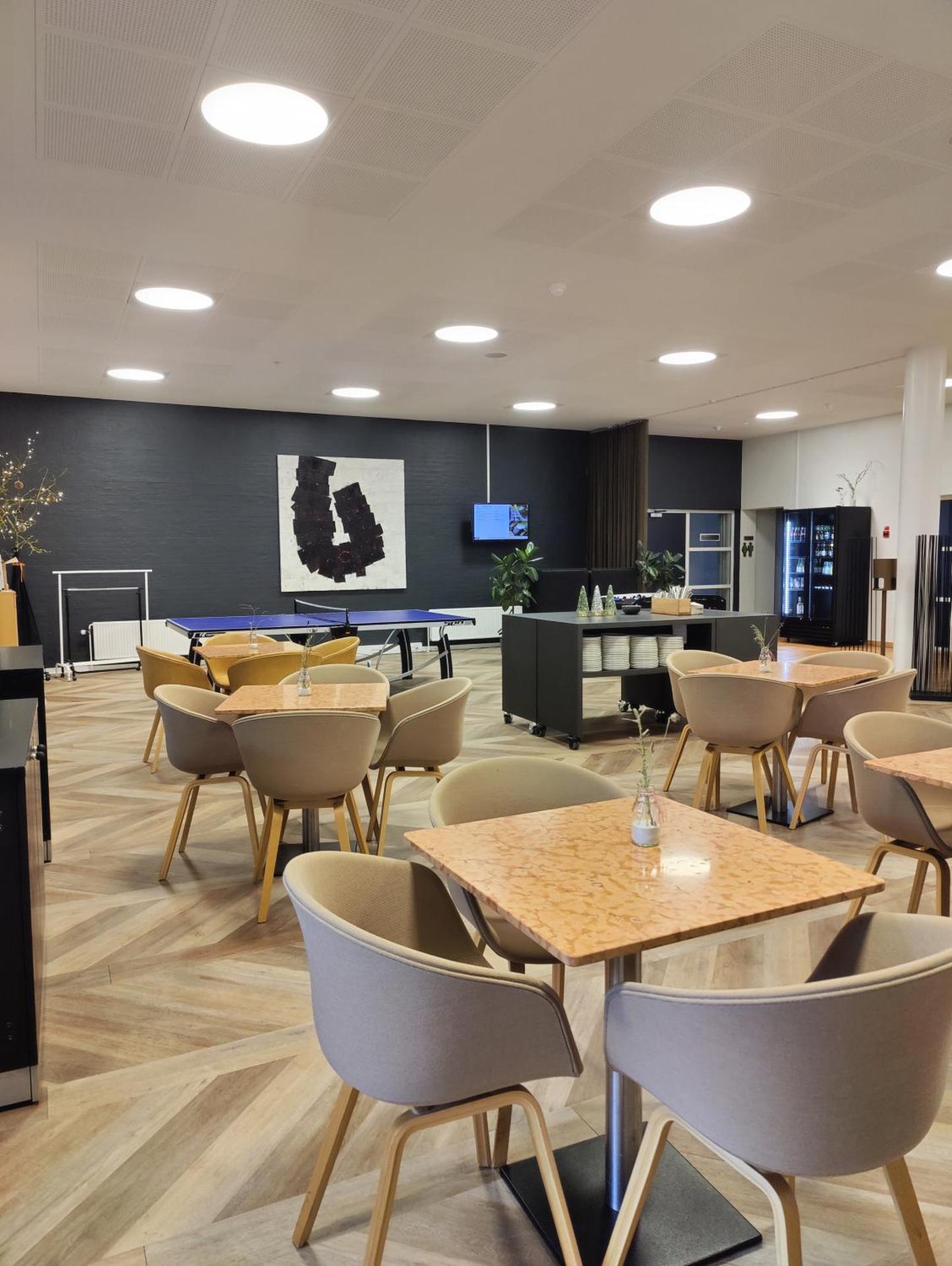 Communal lounge/ TV room