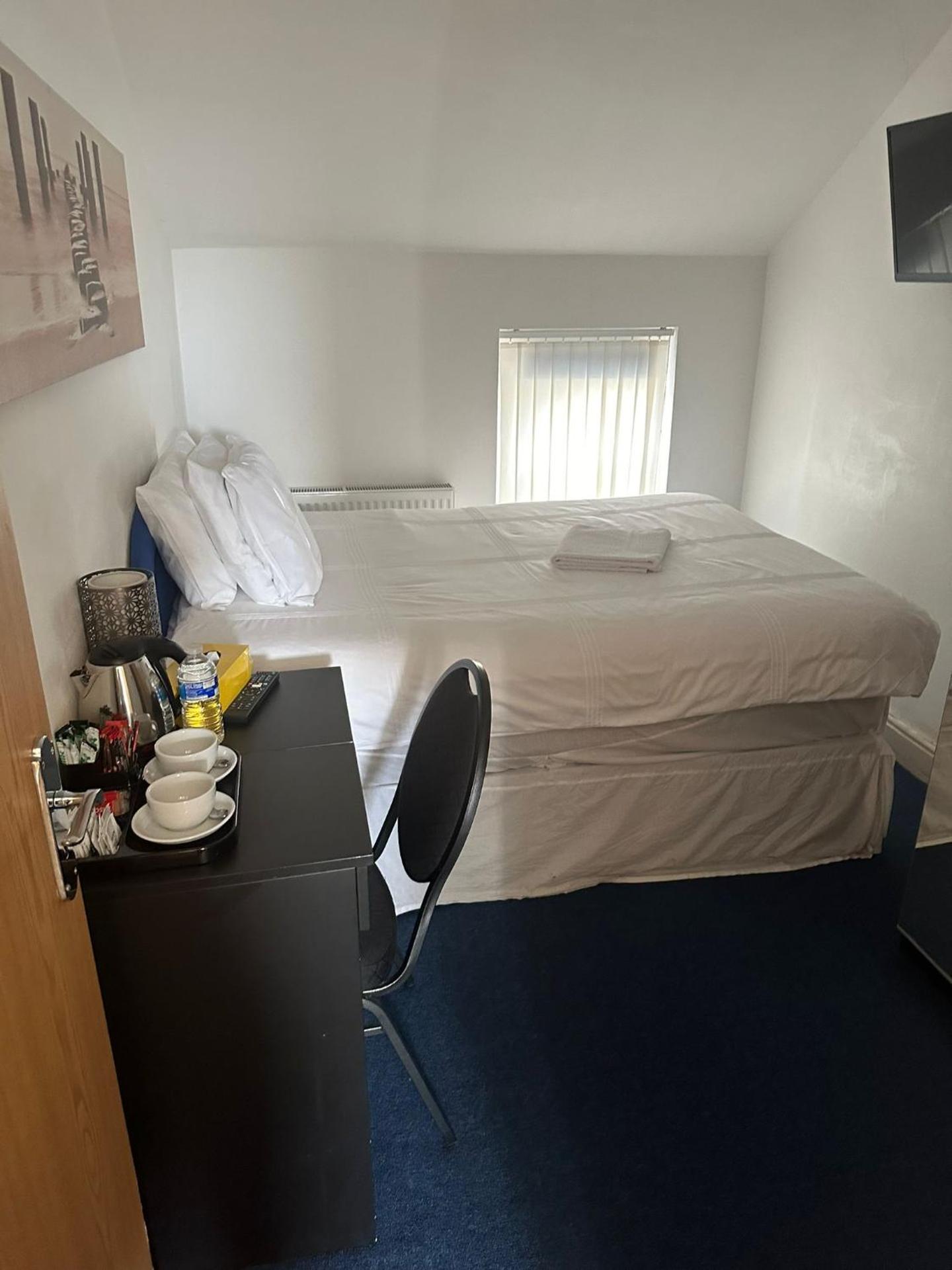 3 Luxury En-suite Bedrooms