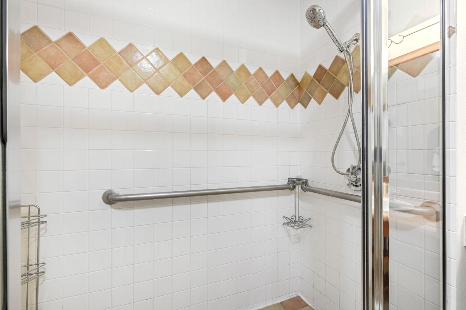 Powderhorn Lodge 102: Sego Lily Suite