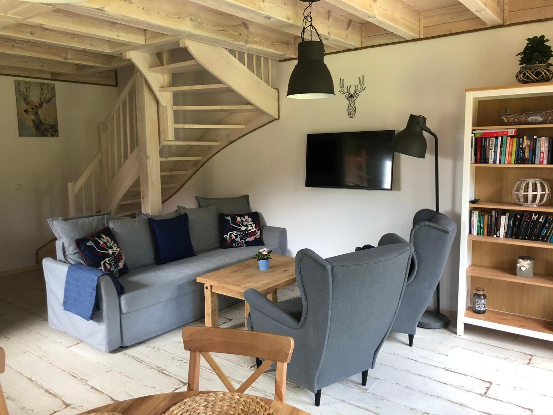 Communal lounge/ TV room