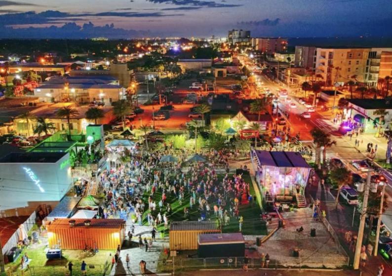Beach Bungalow By The Sea 4