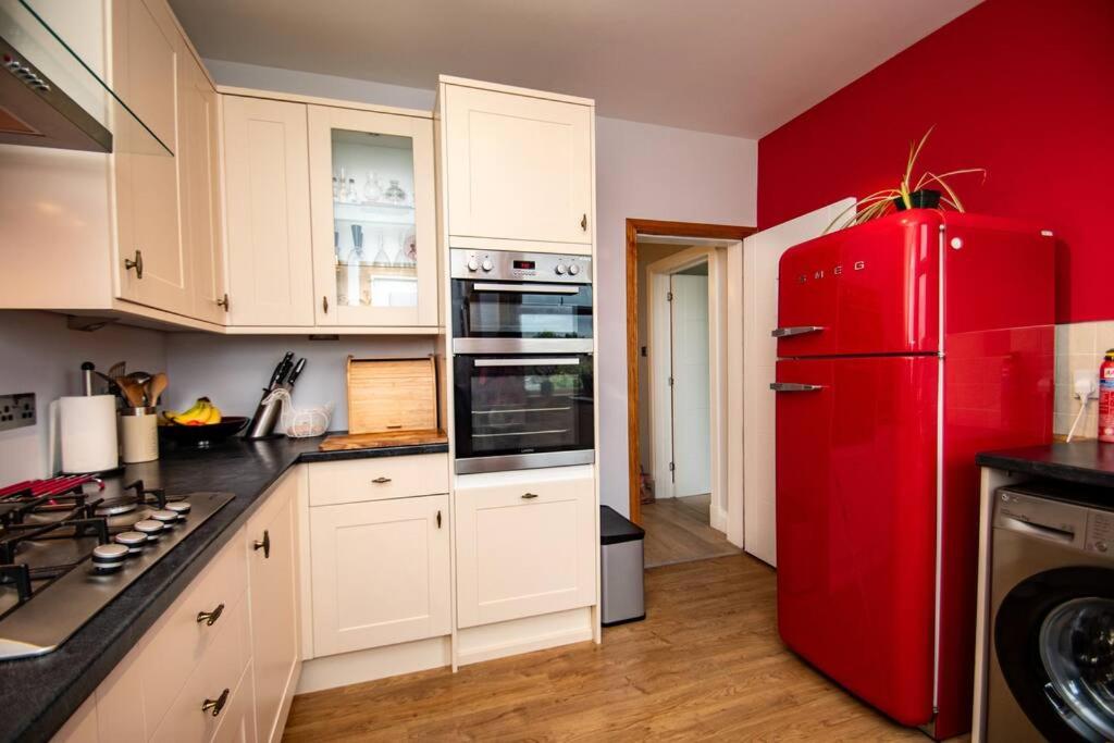 Linburn Cottage Dunfermline near Edinburgh