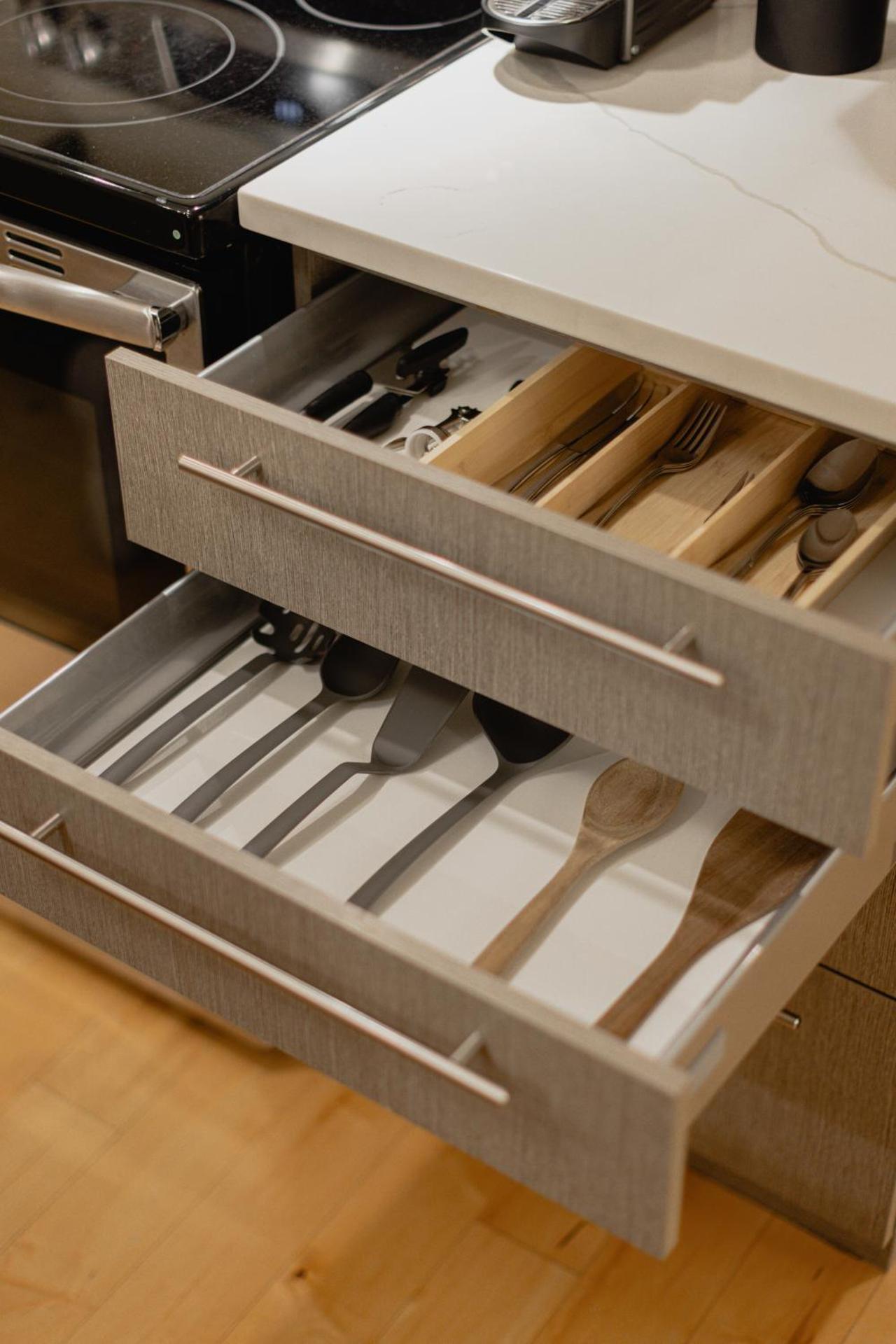 Rozenhaus Montreal Hotel