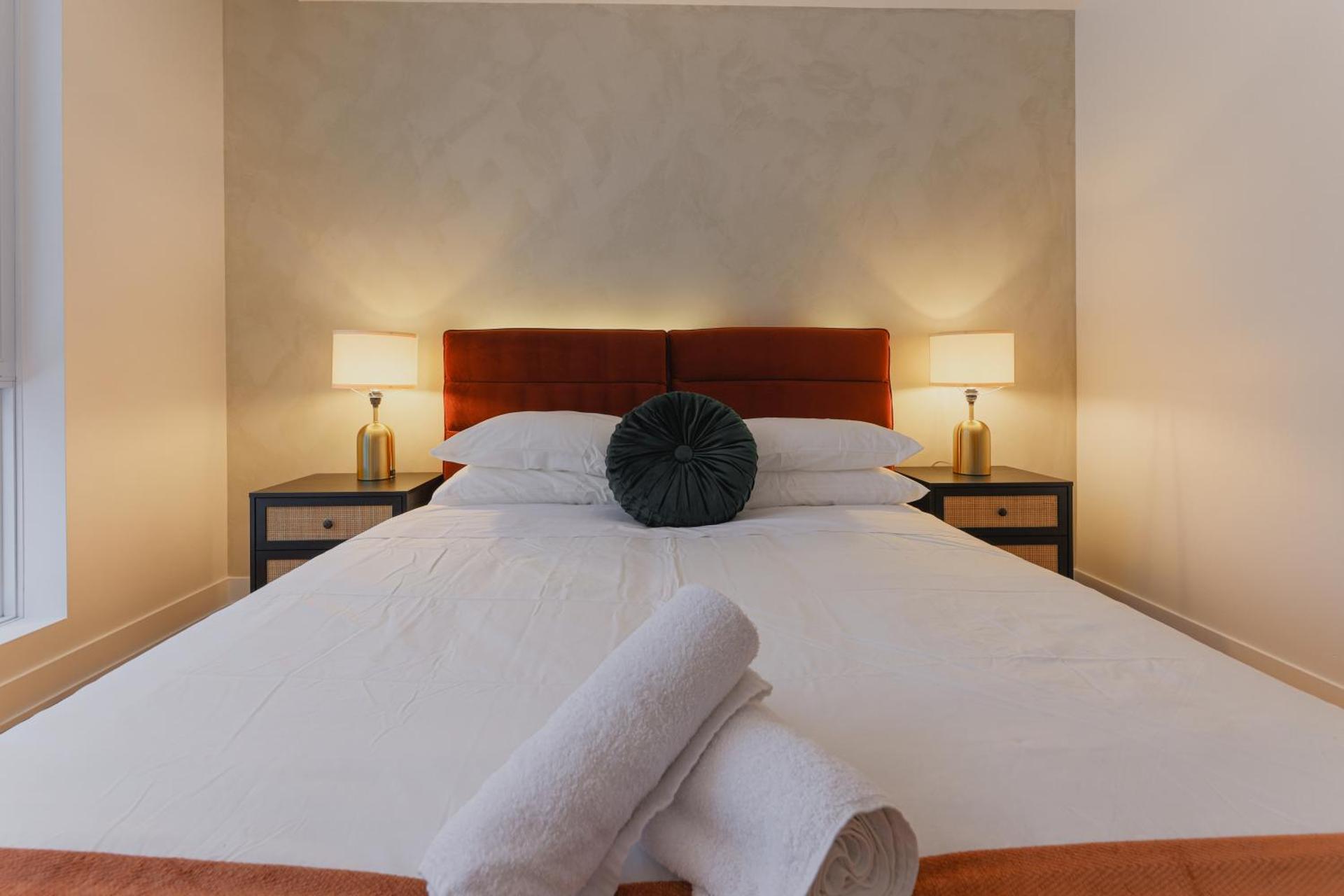 Rozenhaus Montreal Hotel