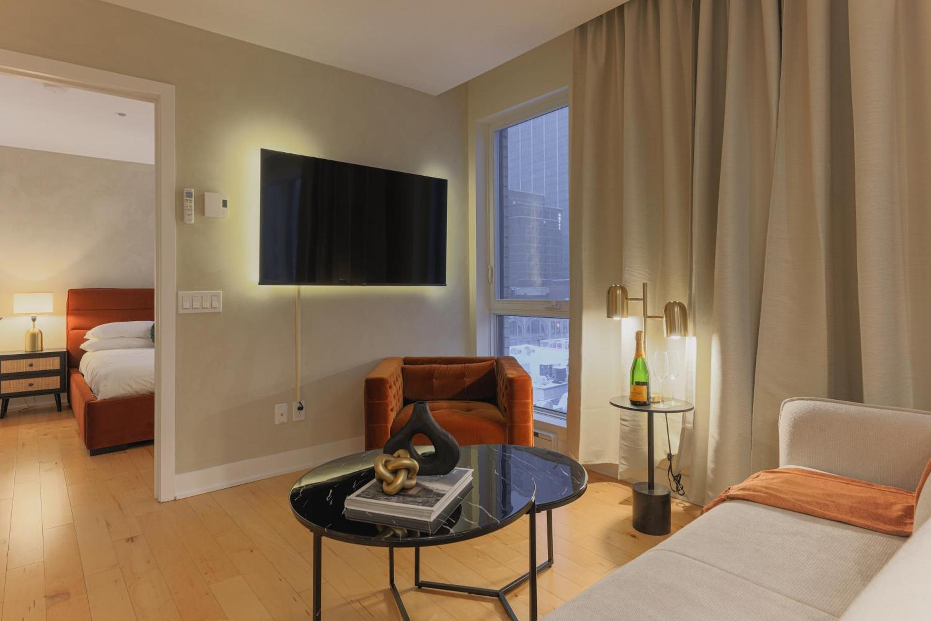 Rozenhaus Montreal Hotel