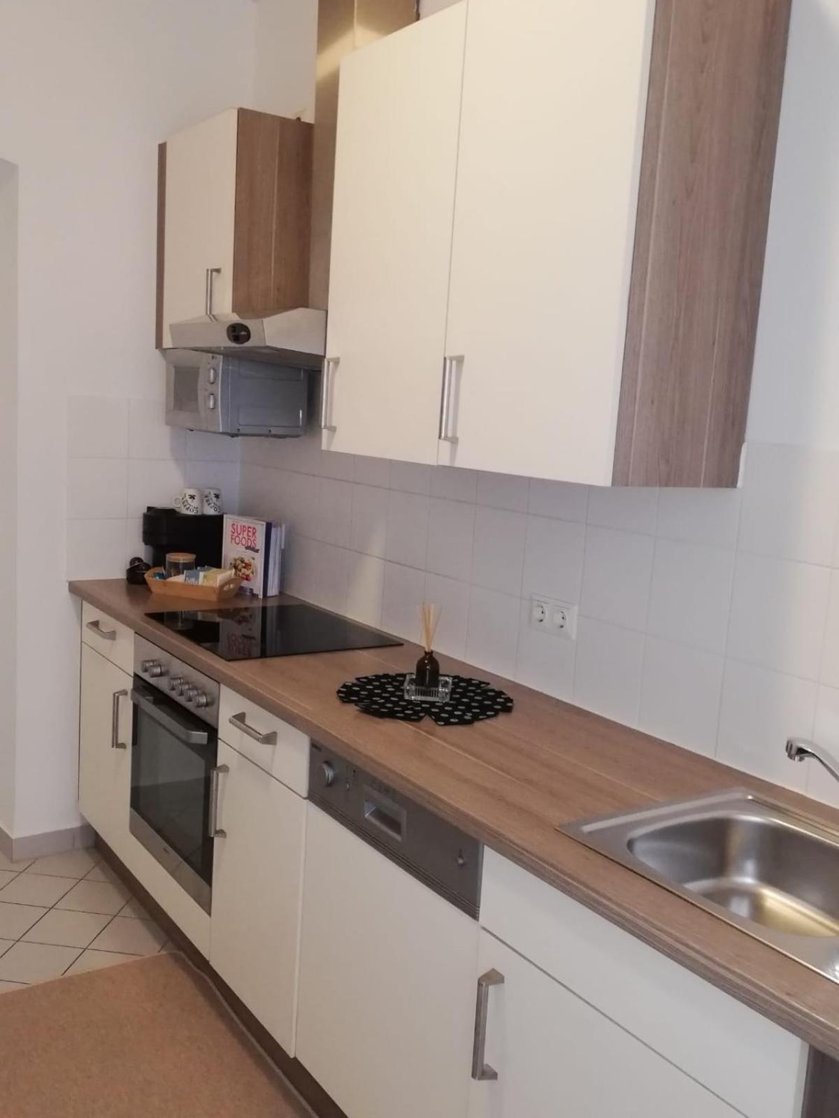 Anna Luxury Apartment