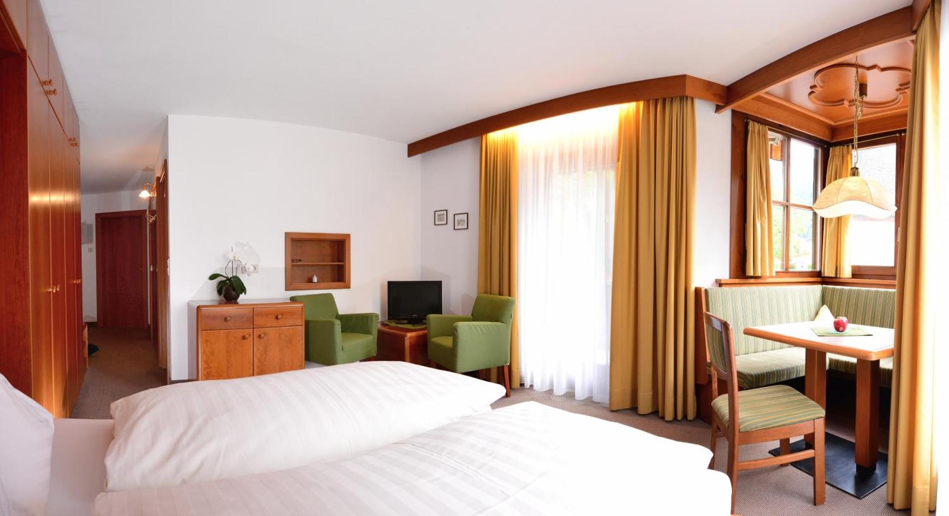 Photo of the whole room