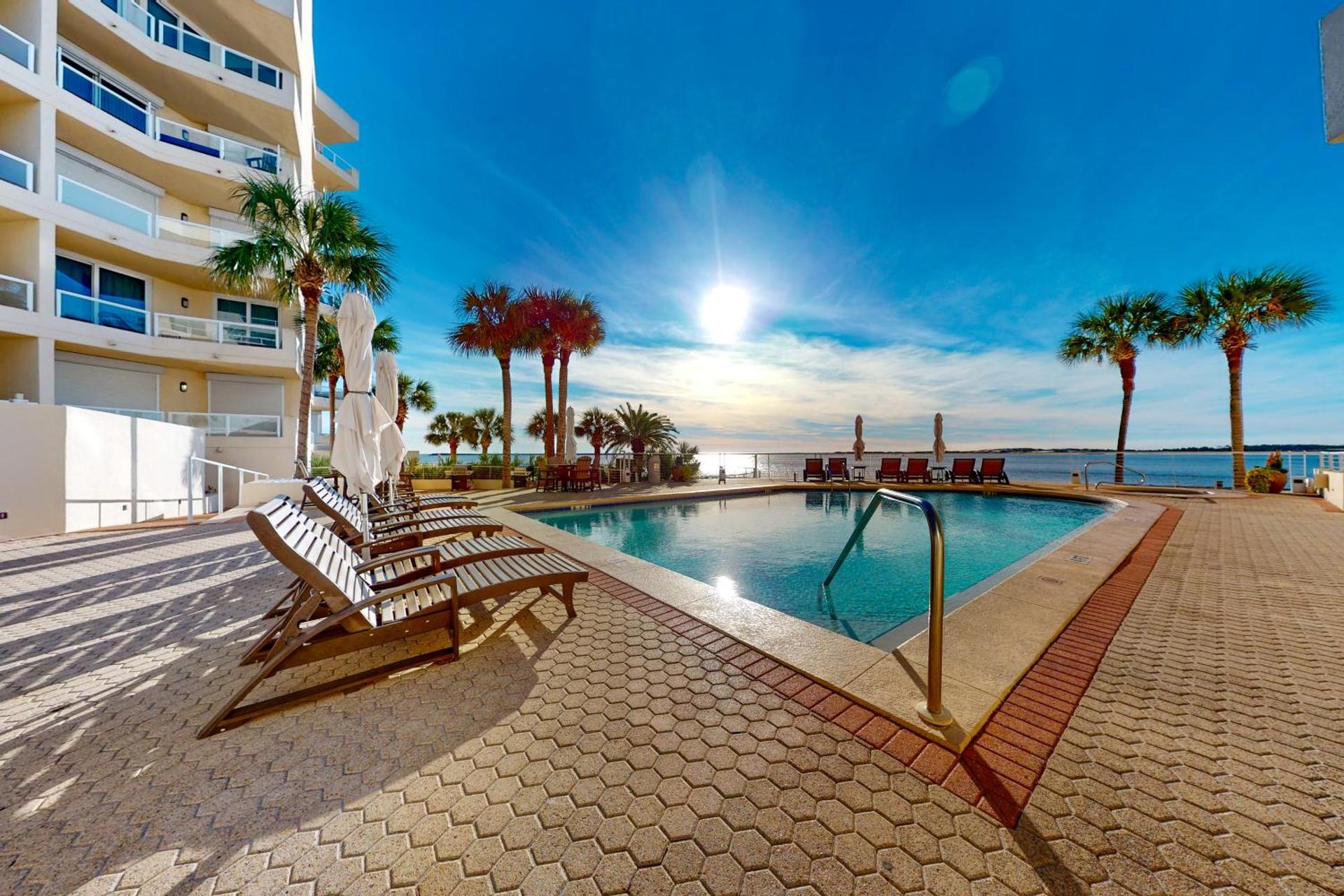 East Pass Towers 302