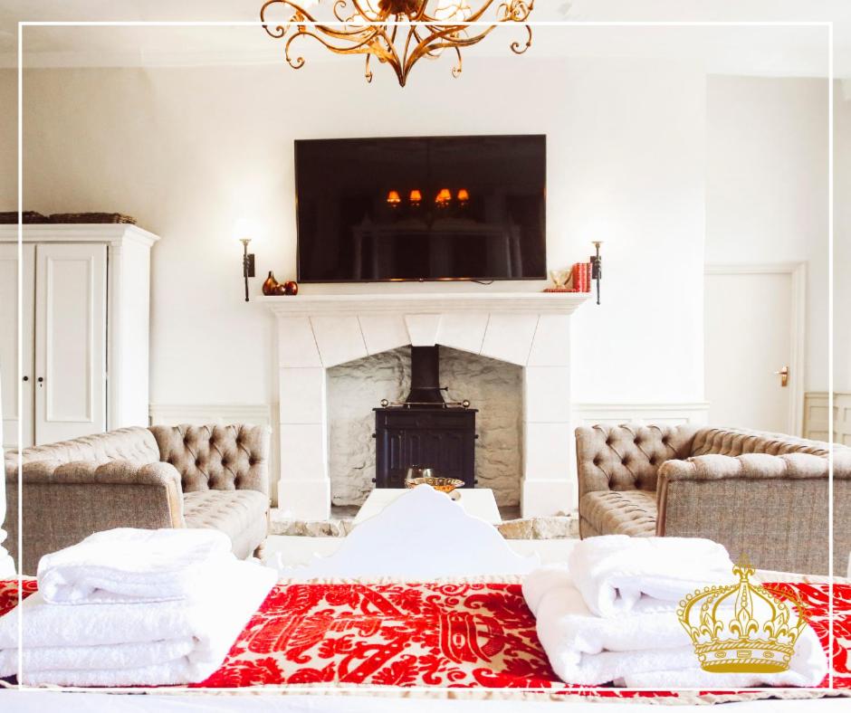 The Old Crown Coaching Inn