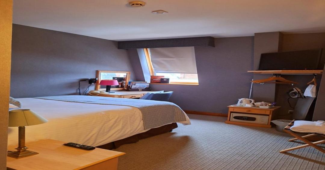 Premium Single Room (Washington Central Hotel)