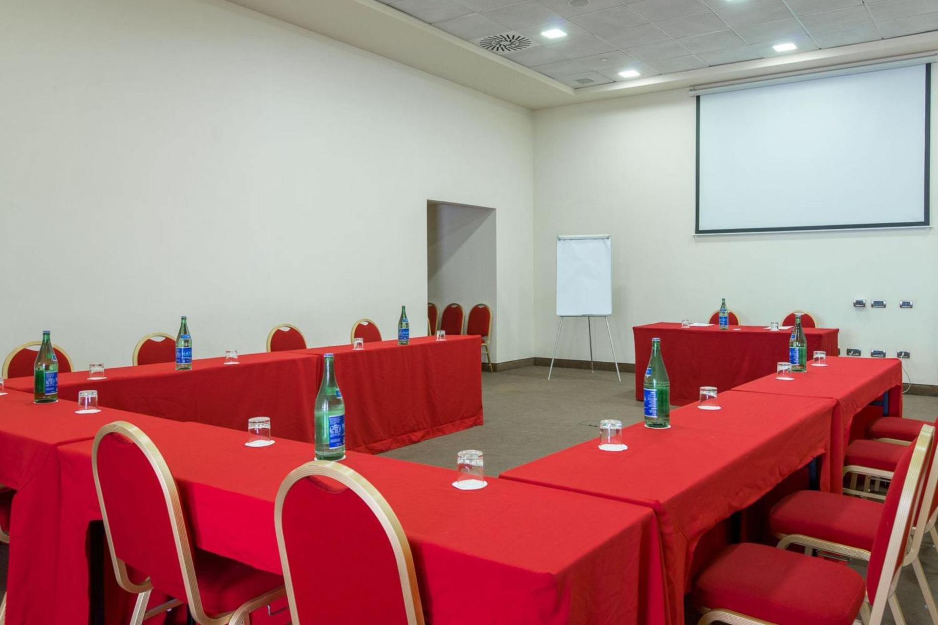 Meeting/conference room