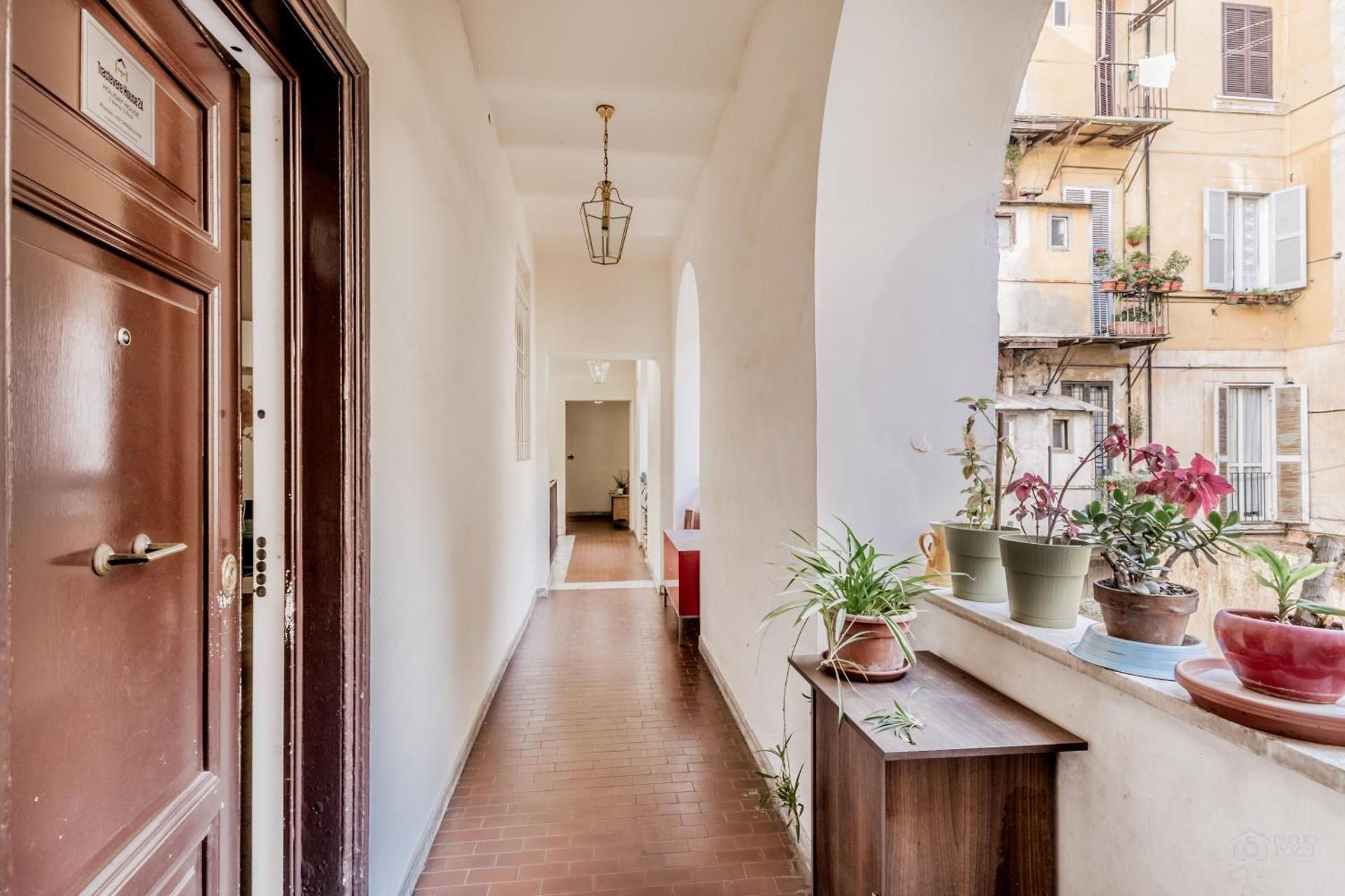 Trastevere House 24