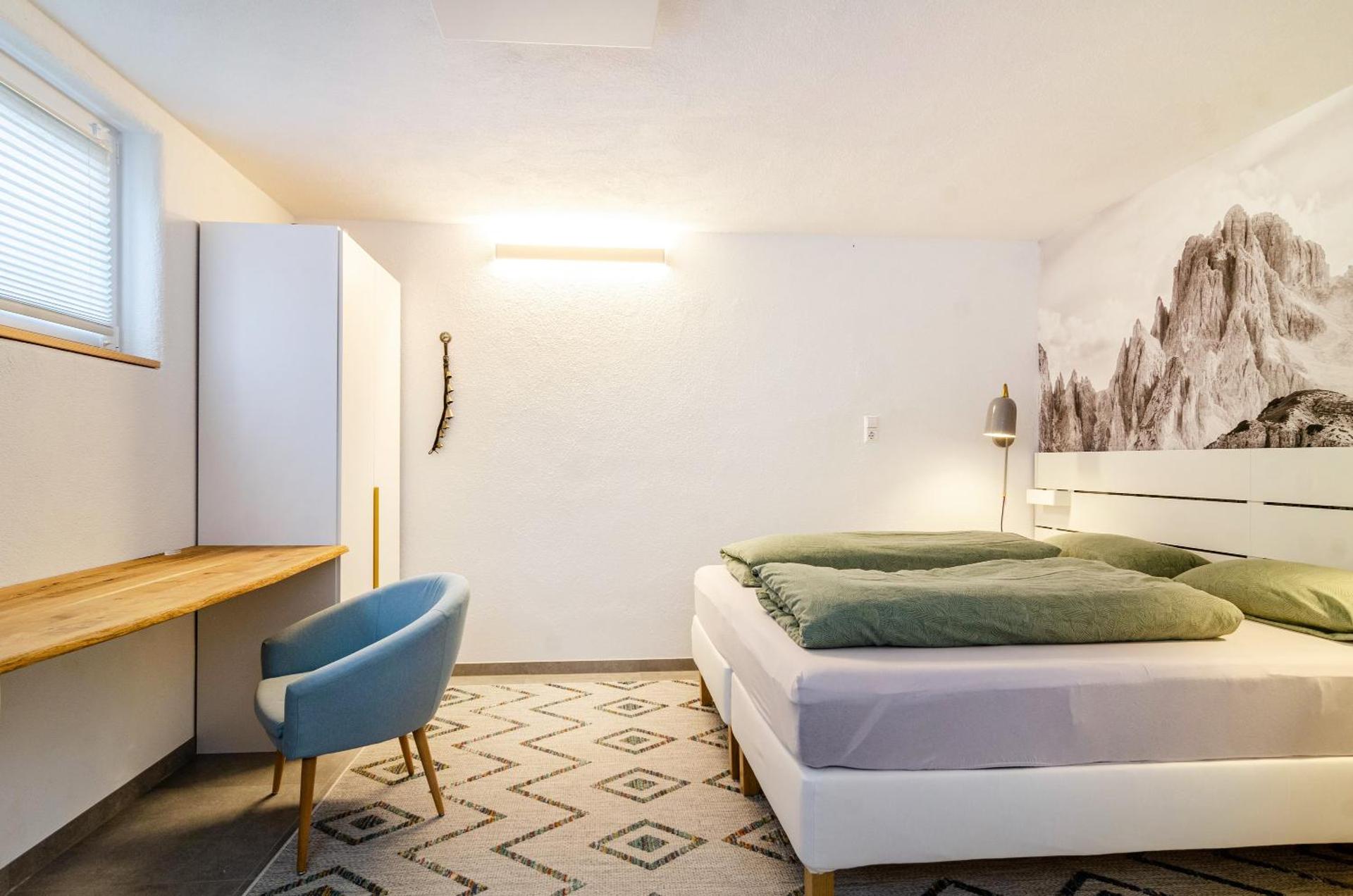 Salem´s Treasure Manor