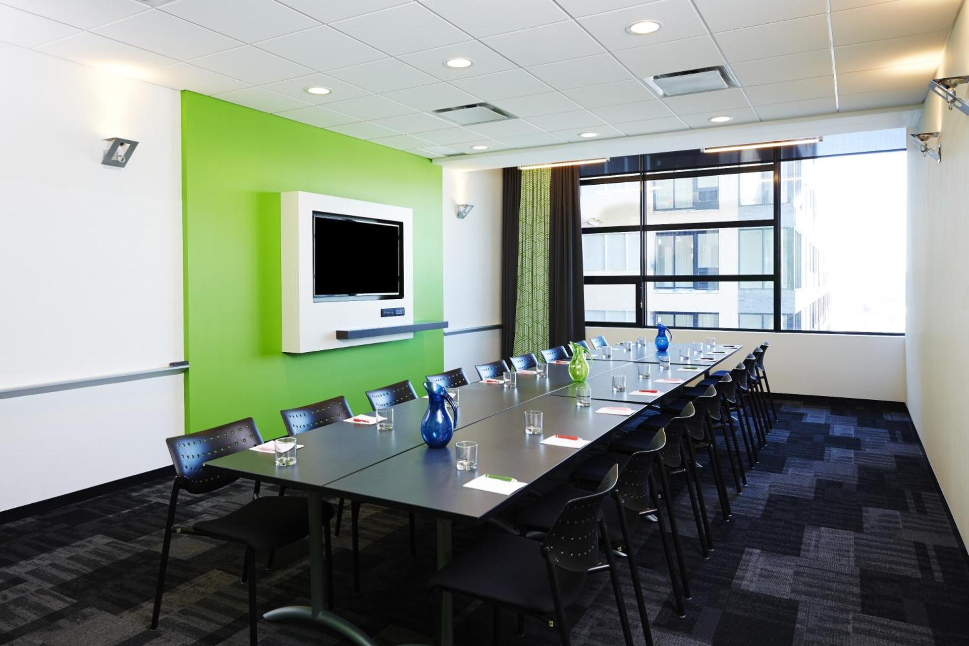 Meeting/conference room