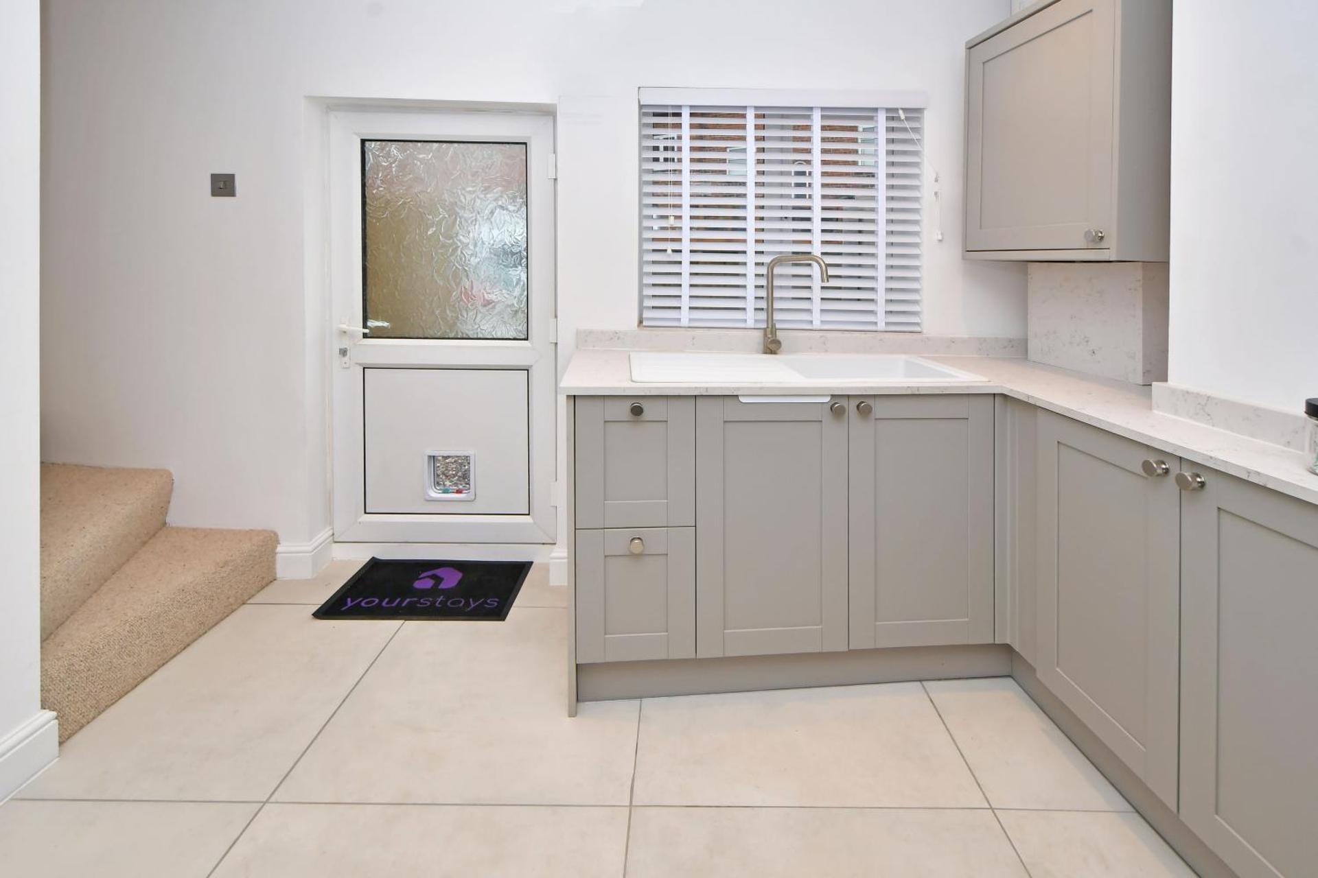 Kitchen or kitchenette