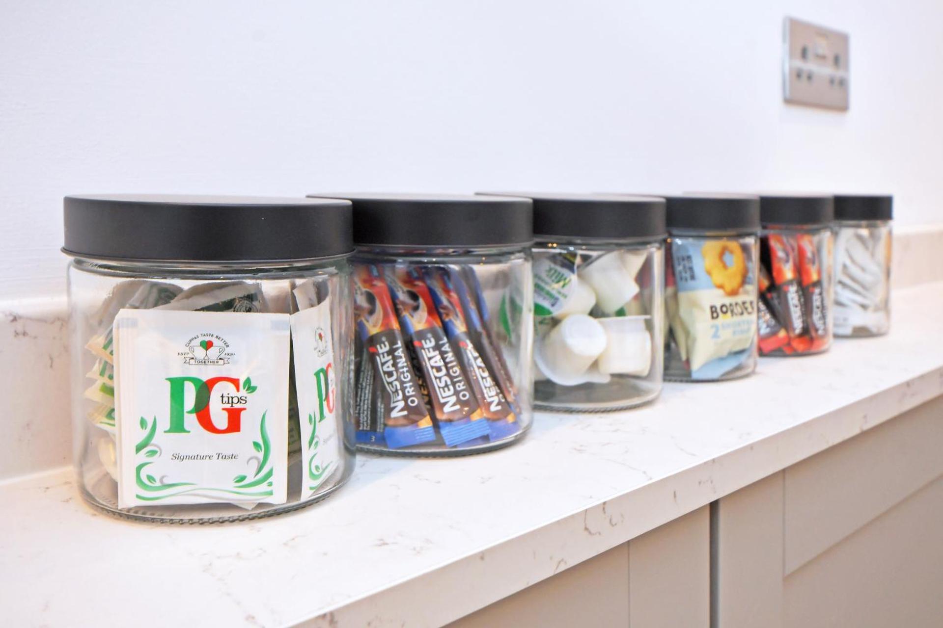 Coffee/tea facilities