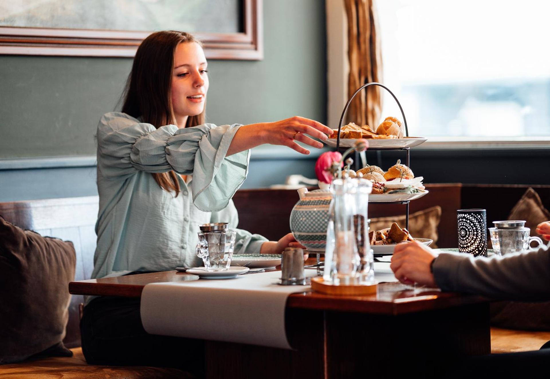 Restaurant/places to eat