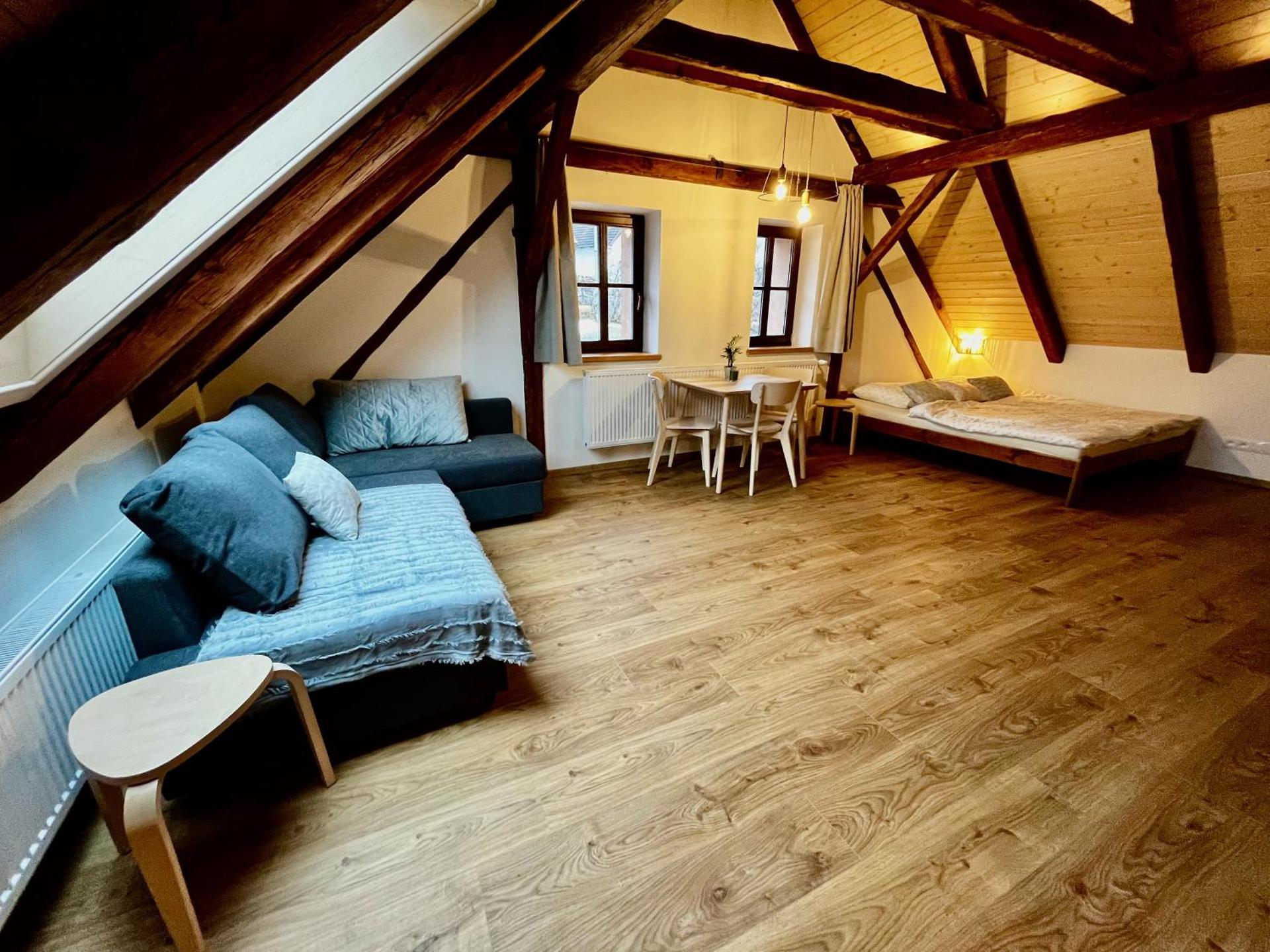 Photo of the whole room