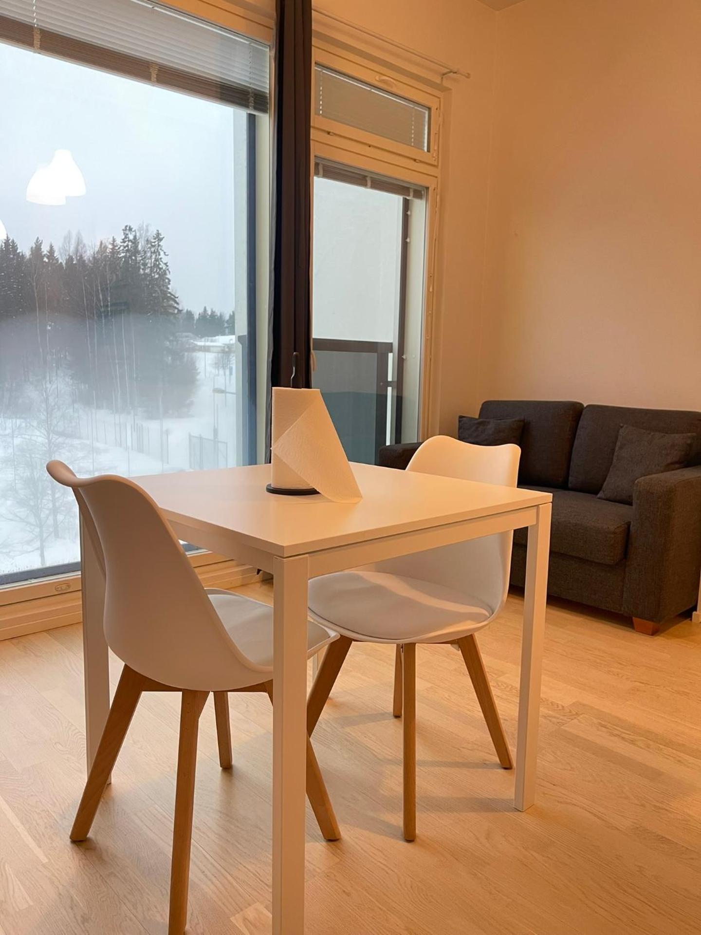 Lovely apartment next to the train station