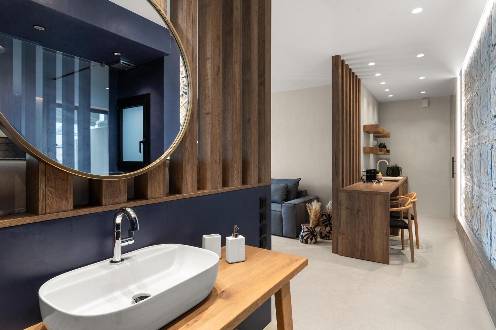 ACRON 12 penthouse Acropolis suites