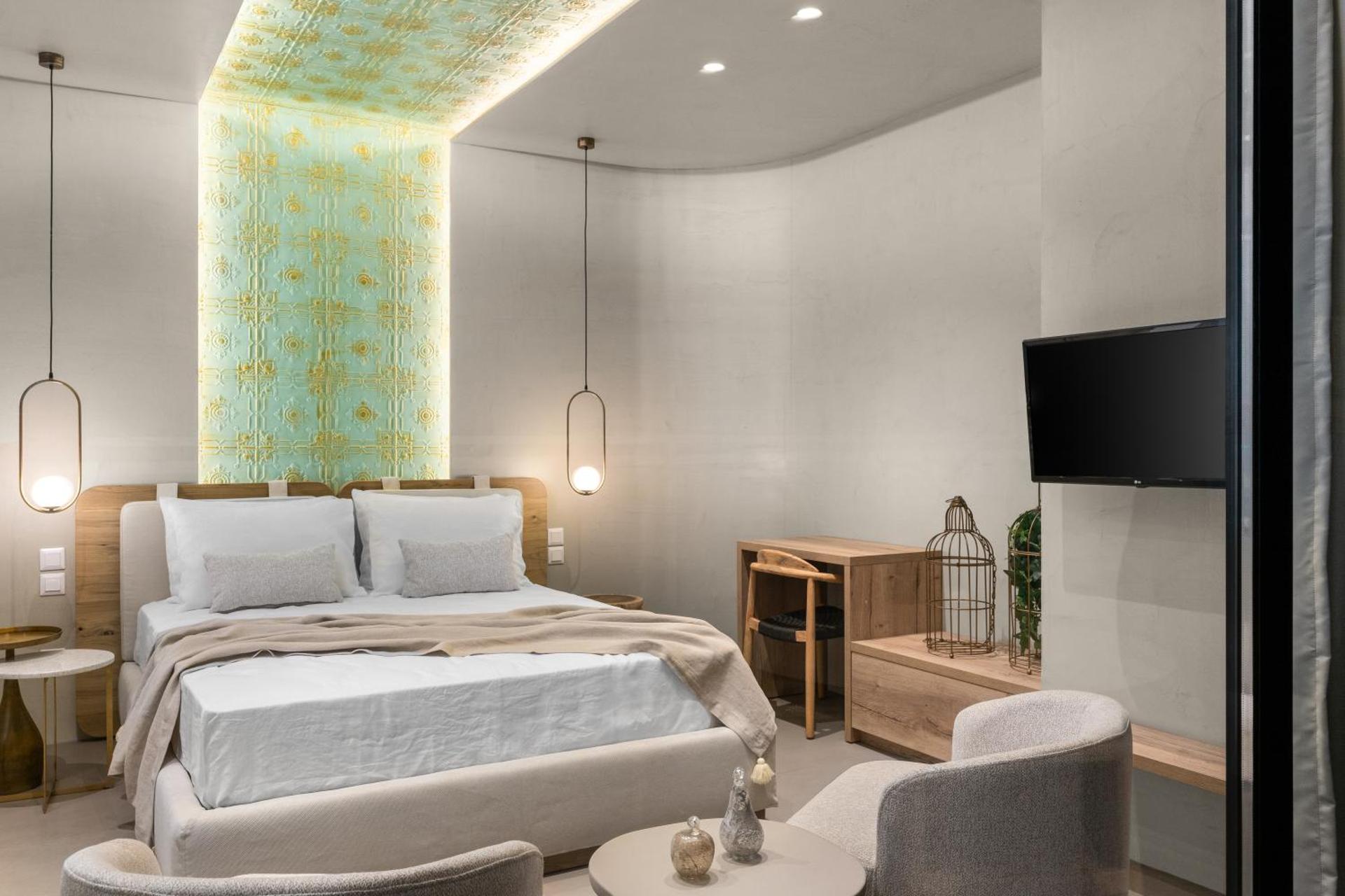 Suite with Private Pool