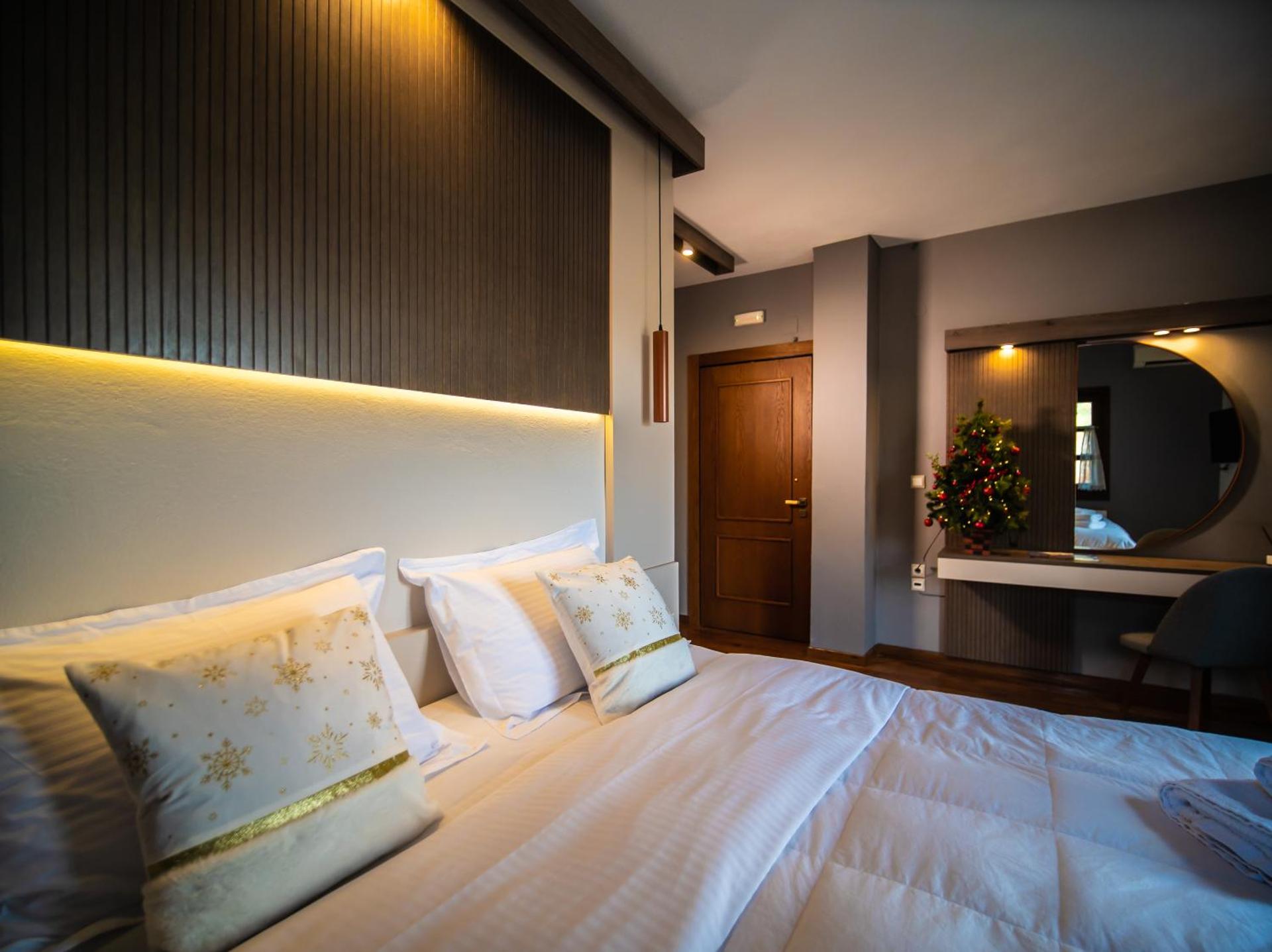 Erofili Hotel & Suites