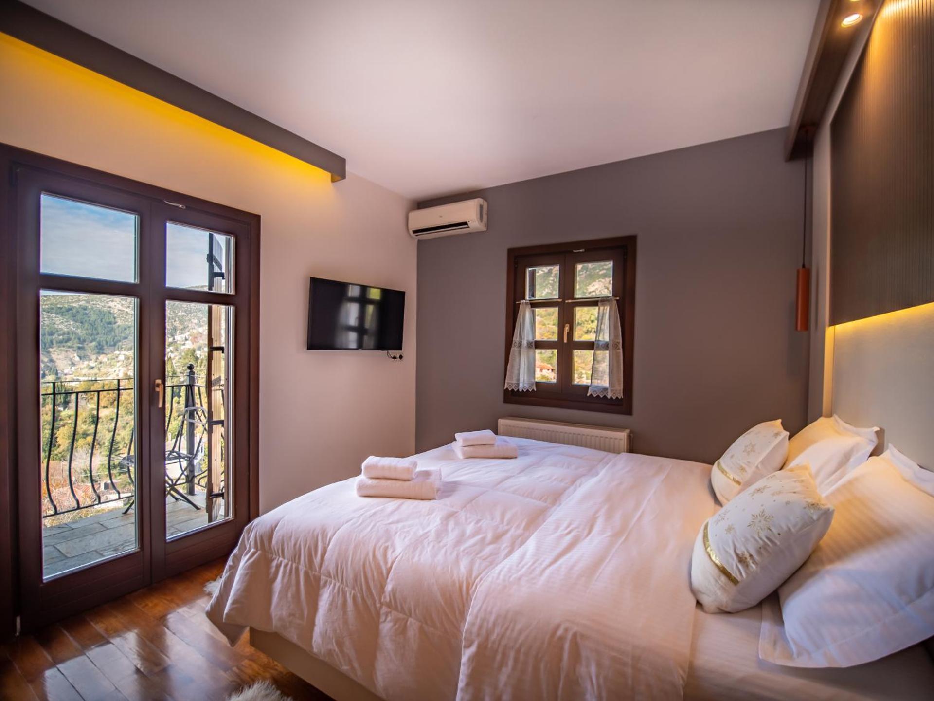 Erofili Hotel & Suites