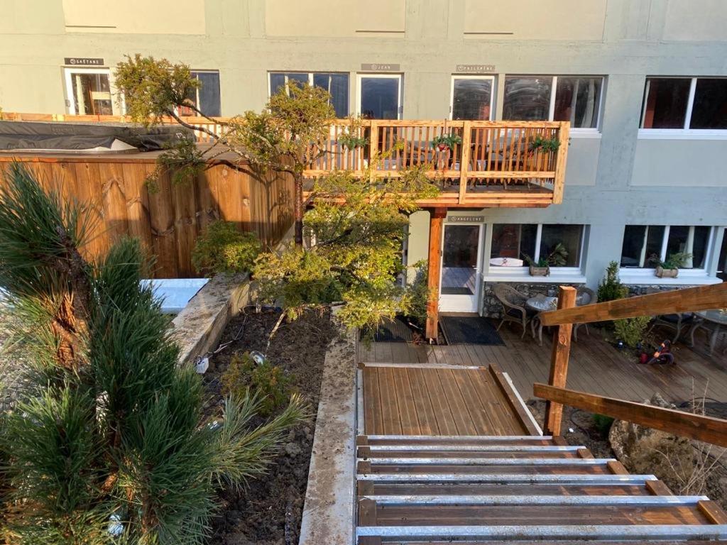 Les Secrets - Suites & Apartments