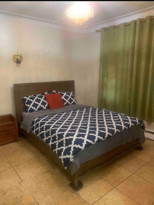 *PRIVATE* Studio 5 minutes from LGA/ US Open