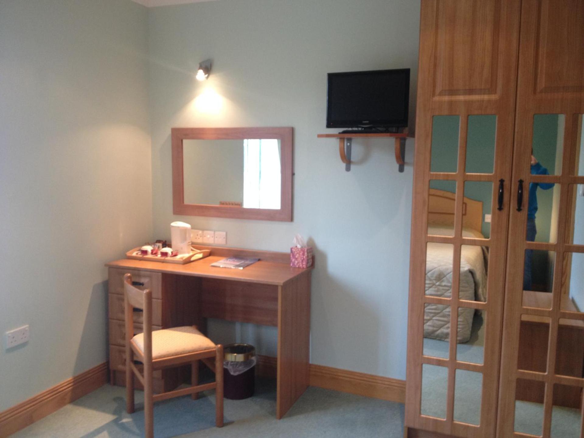 Comfort Triple Room with Shower