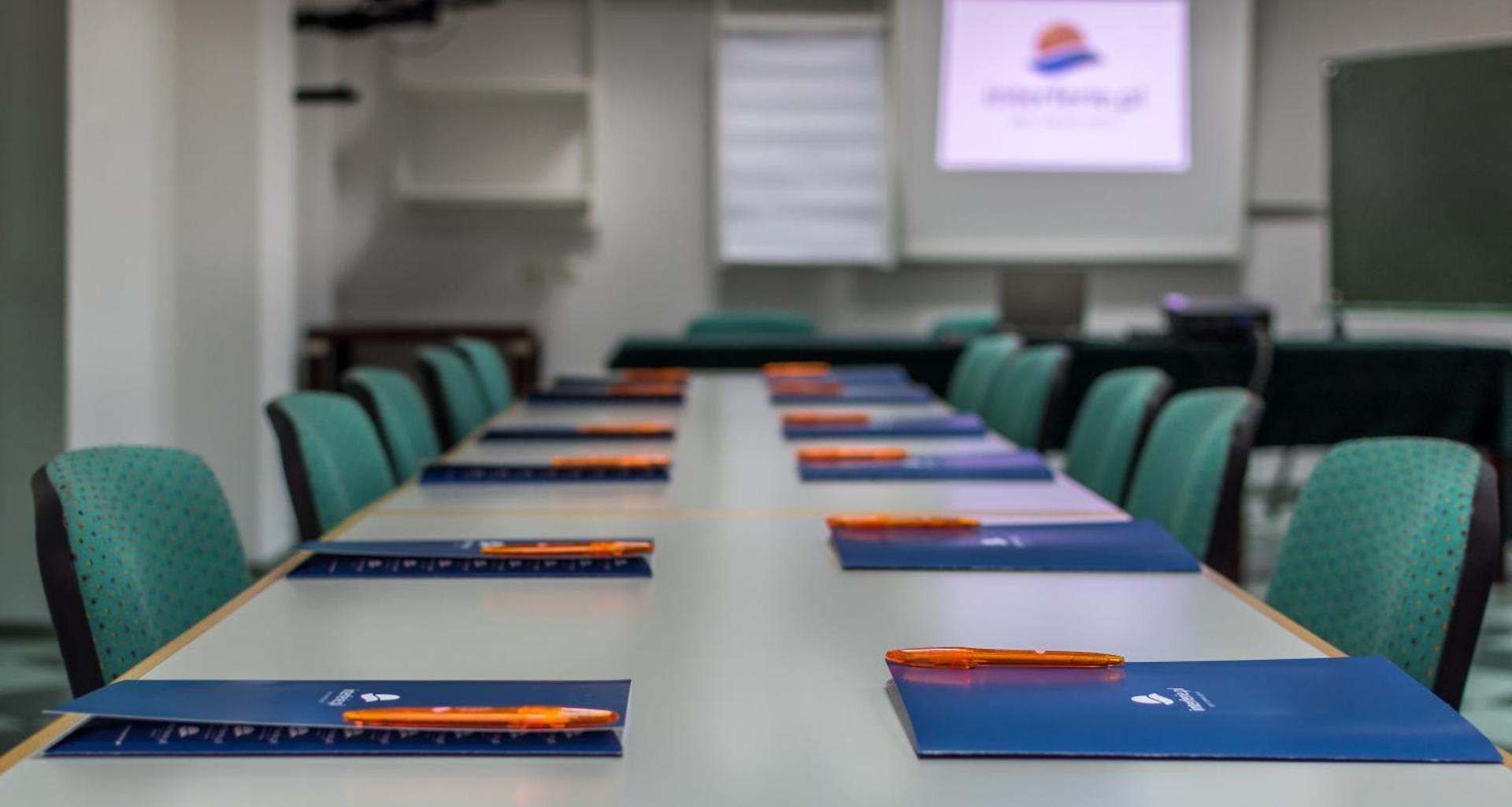 Meeting/conference room