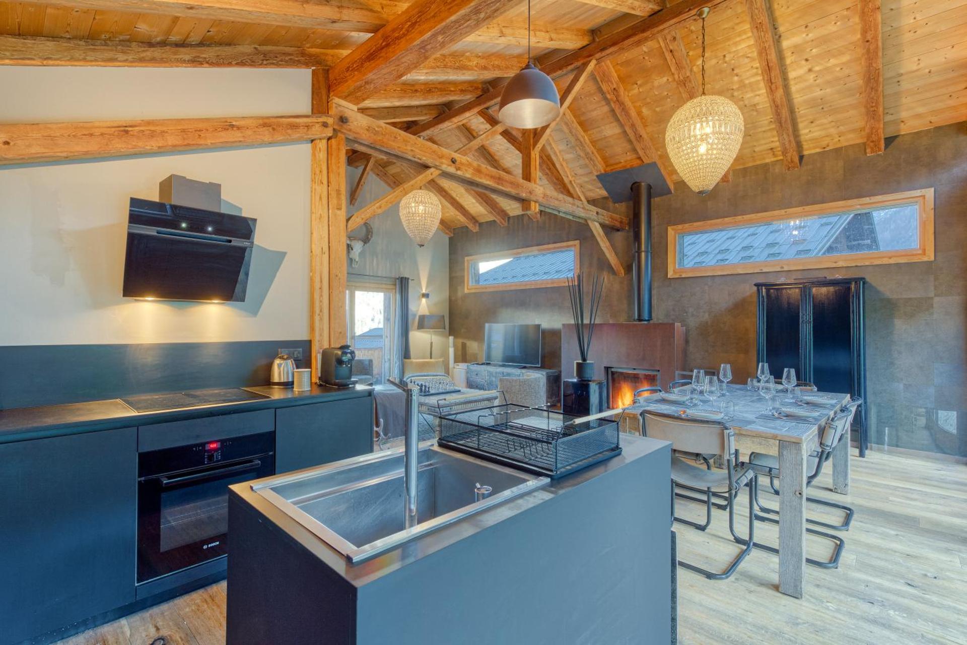 Kitchen or kitchenette