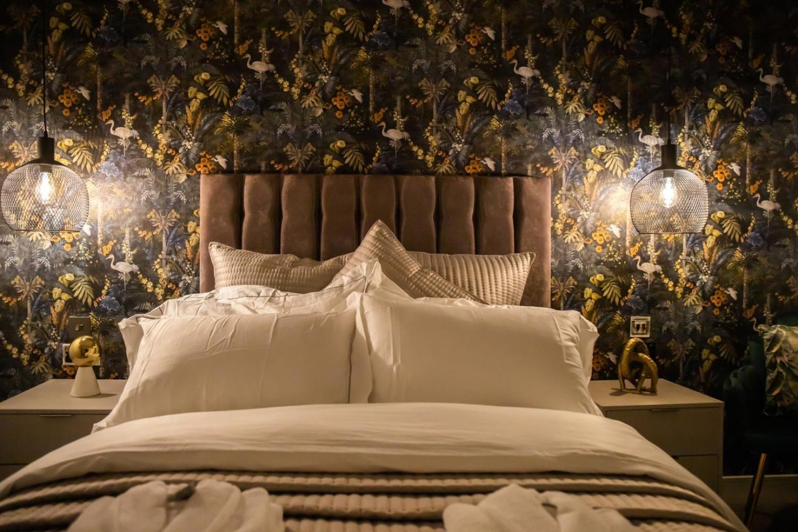 Kirkgate Suites - Majestic City Centre Apartment