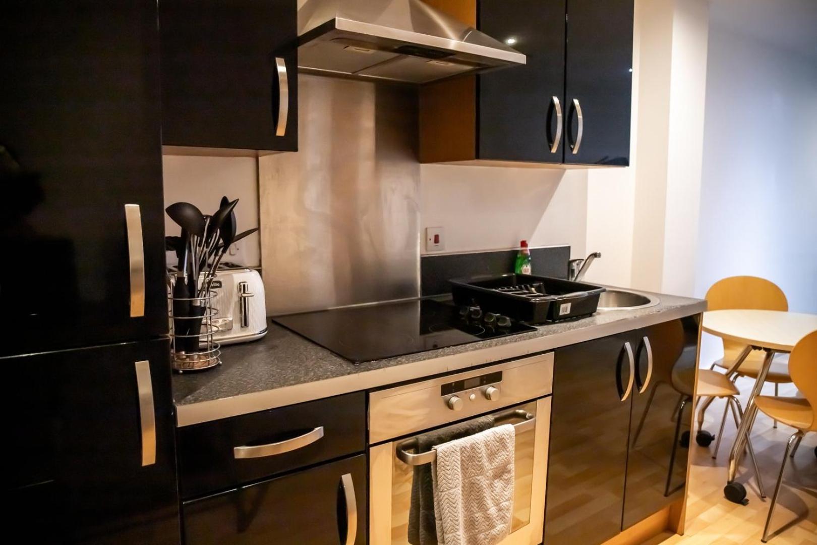 GuestReady - City Centre Apartment, Sleep 4