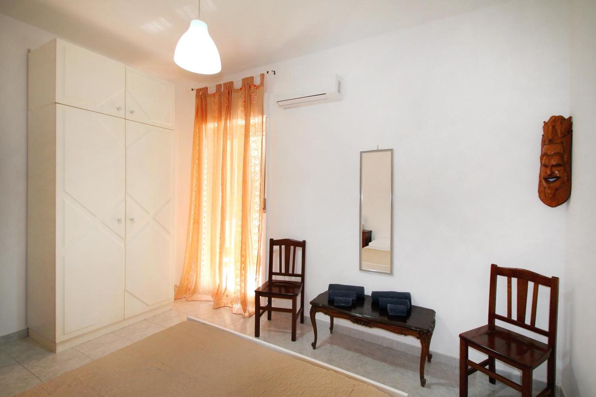 Appartamento con Cortile Privato