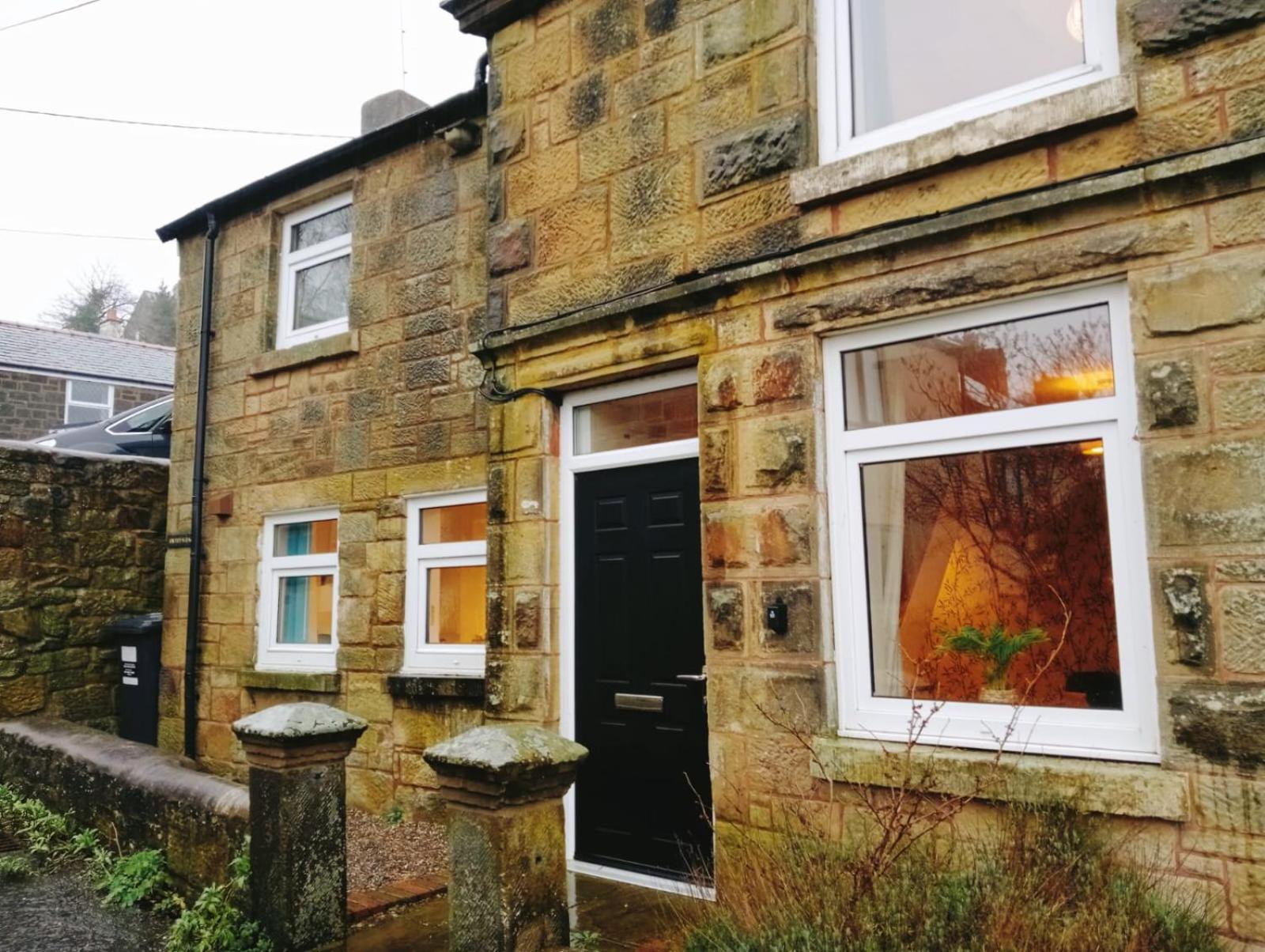 Bwthyn Bach (Tiny Cottage)