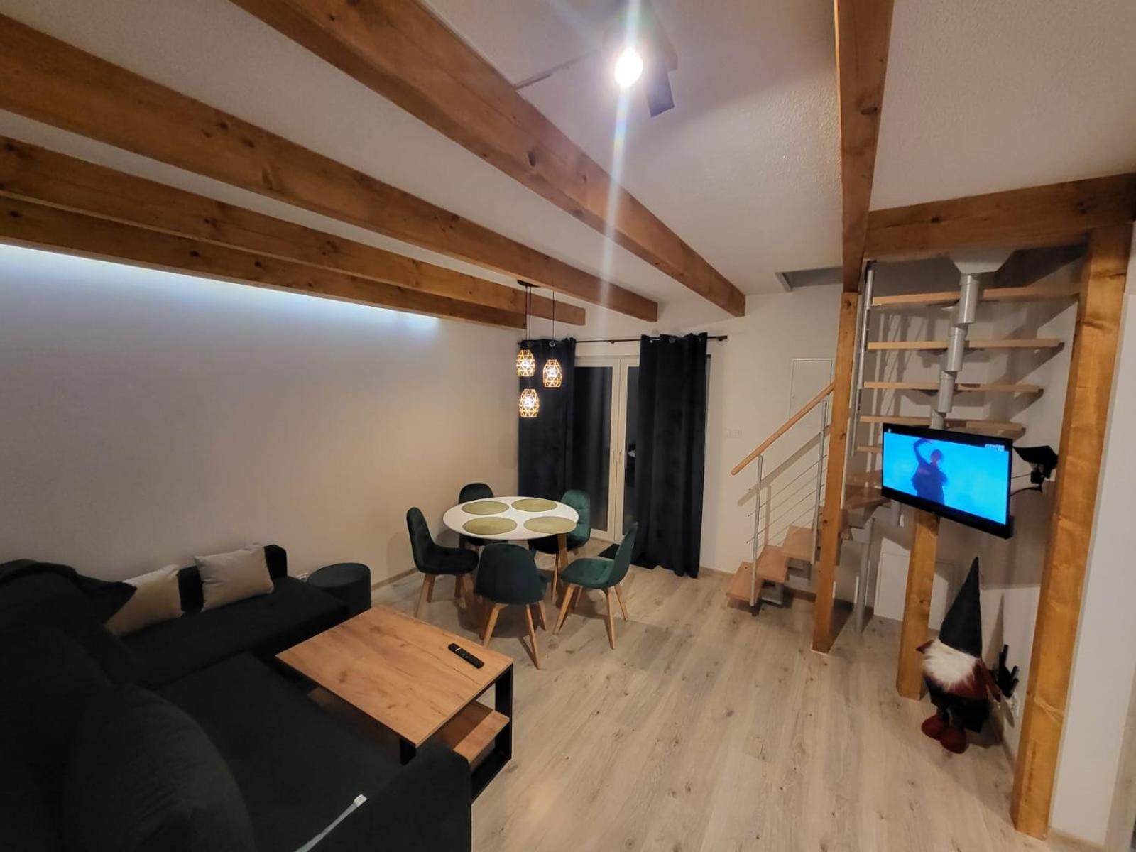 Sosnowe Wzgórze - Wypoczynek w Zagórzu Śląskim 1