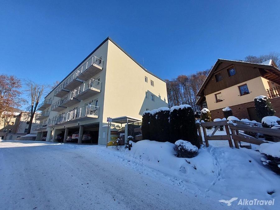 Lyžařské ubytování Horní Maršov - by Alka, 1x free parking