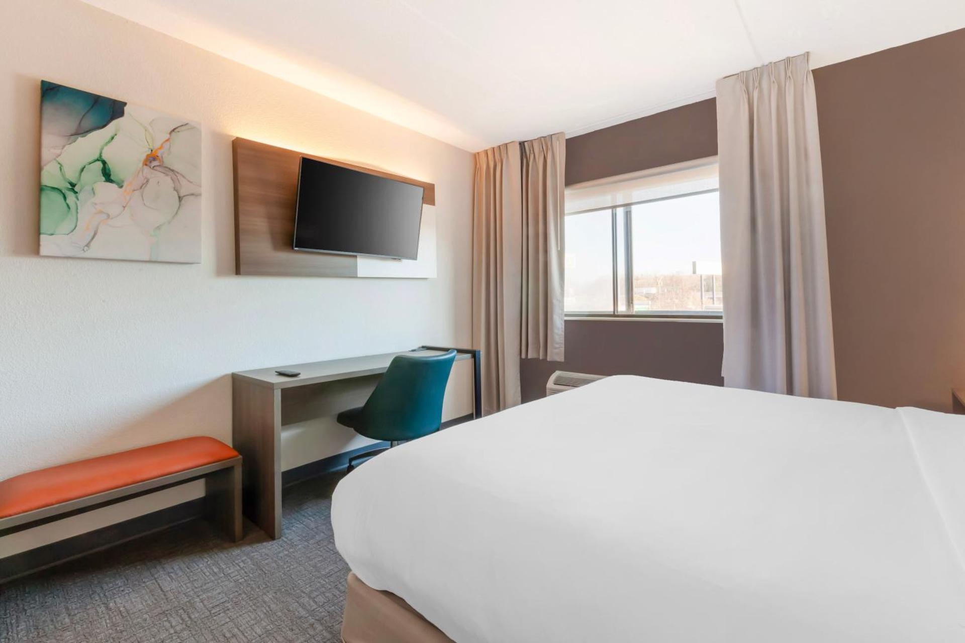 King Room - Non-Smoking